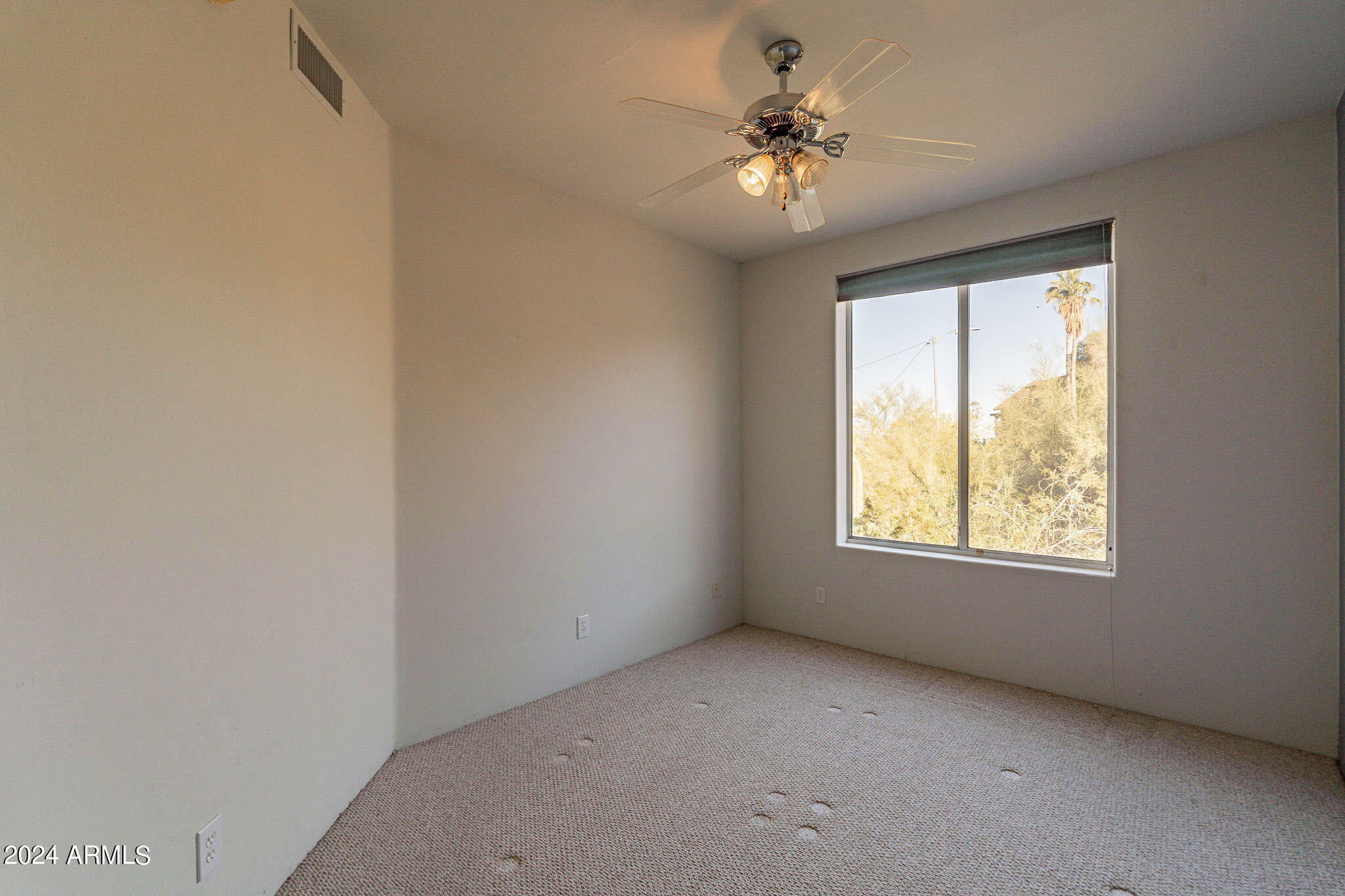 1634 E CAMINO DEL SANTO