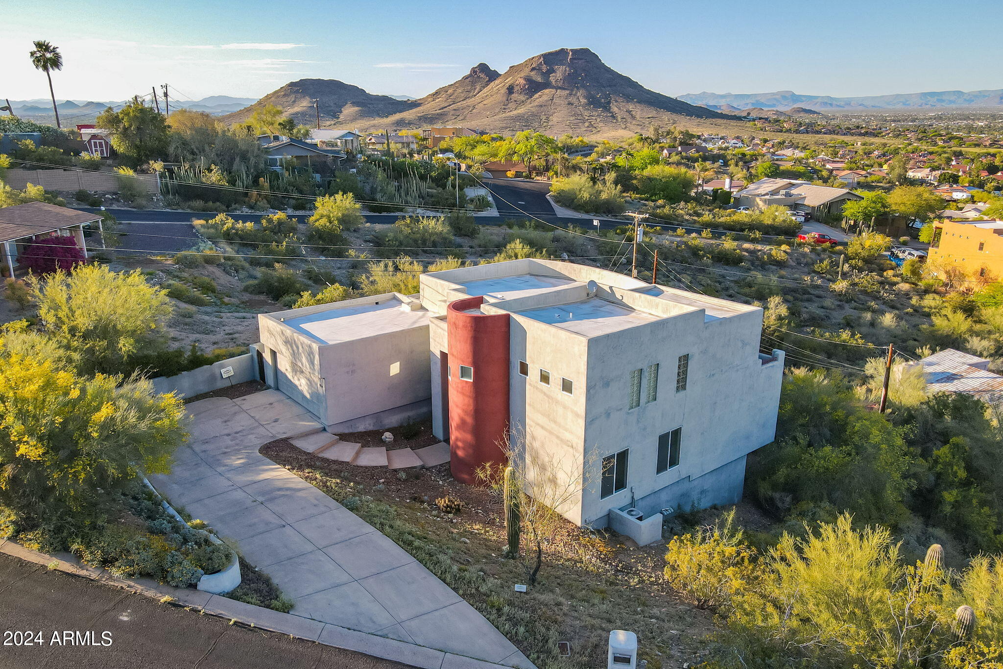 1634 E CAMINO DEL SANTO