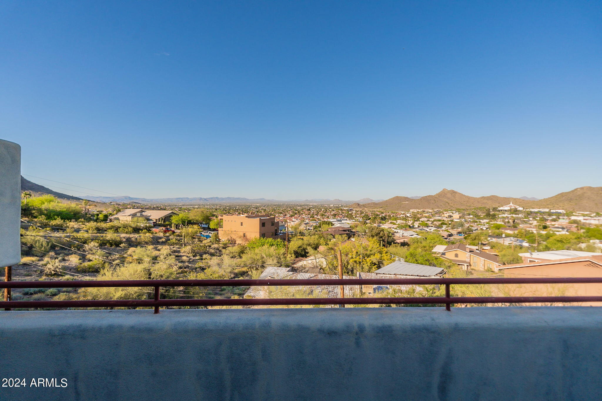 1634 E CAMINO DEL SANTO