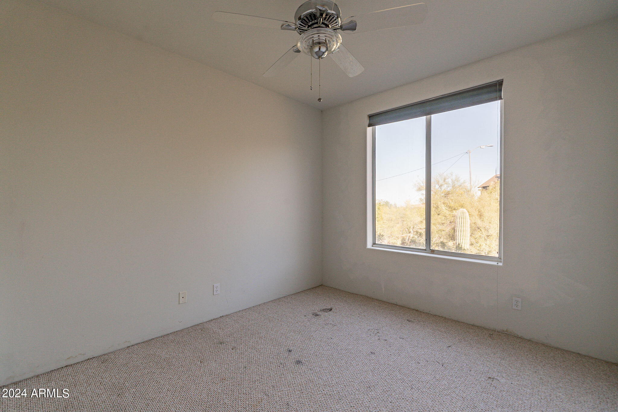 1634 E CAMINO DEL SANTO