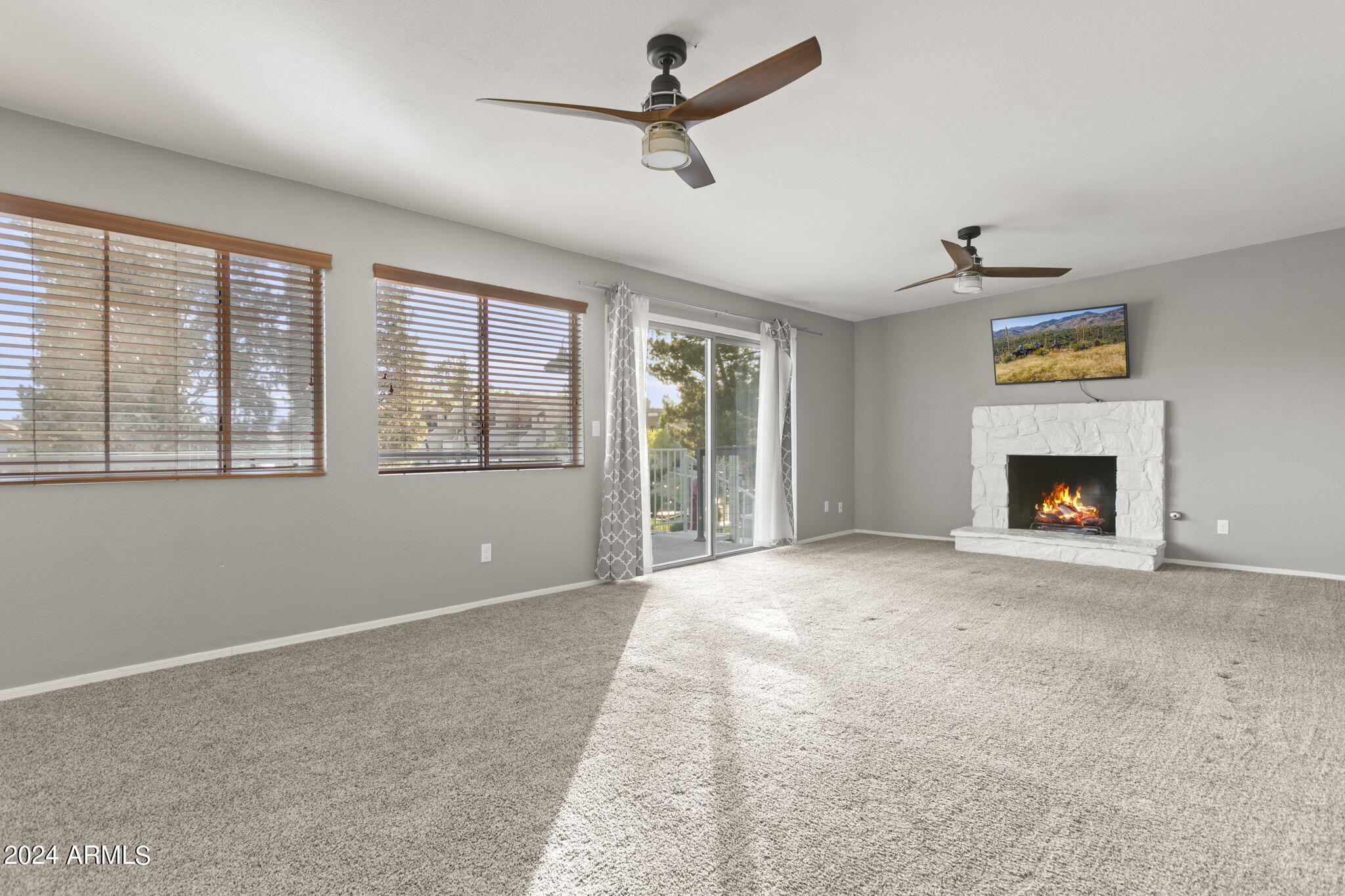 1313 E BAYVIEW Drive