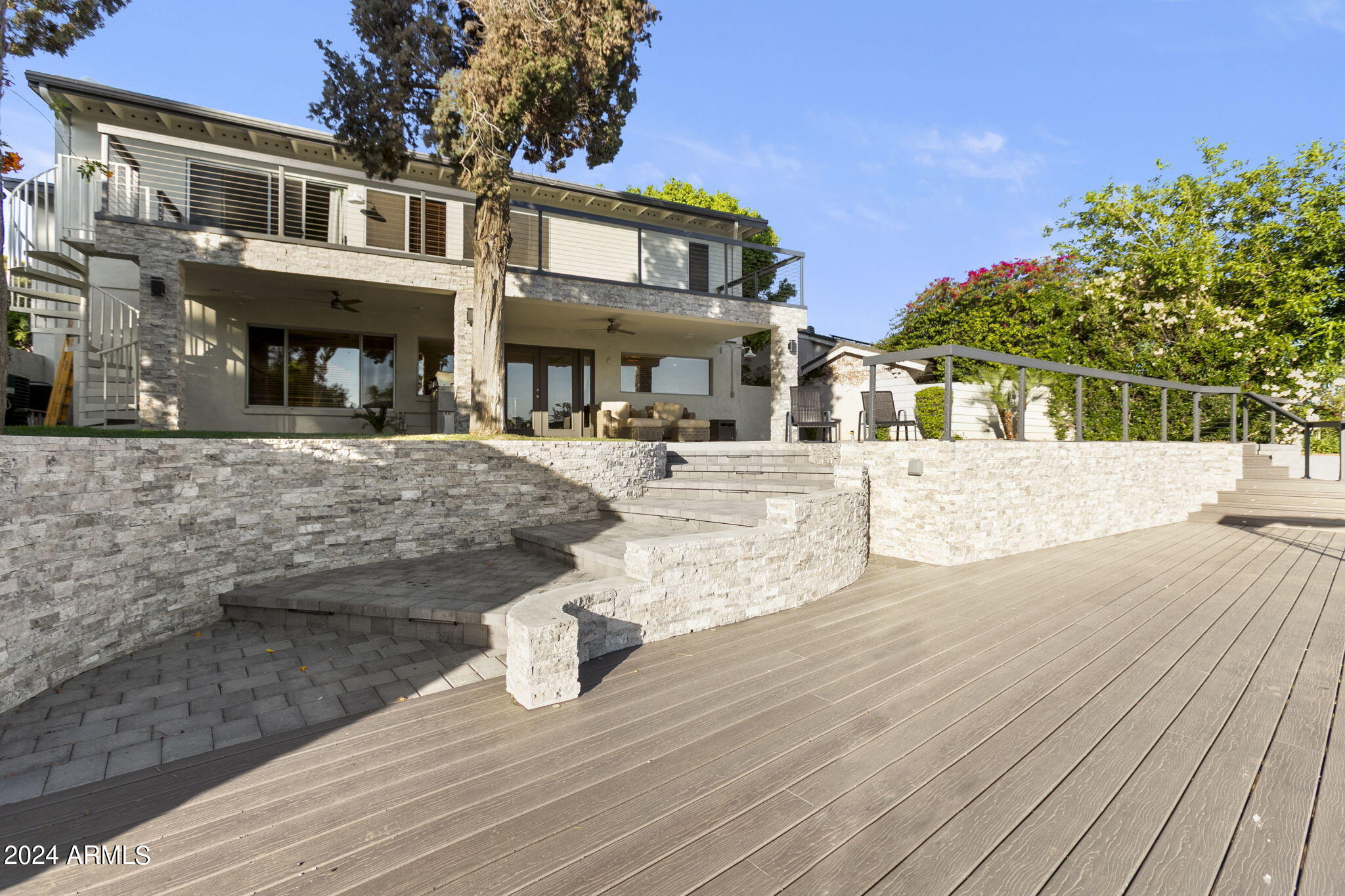 1313 E BAYVIEW Drive