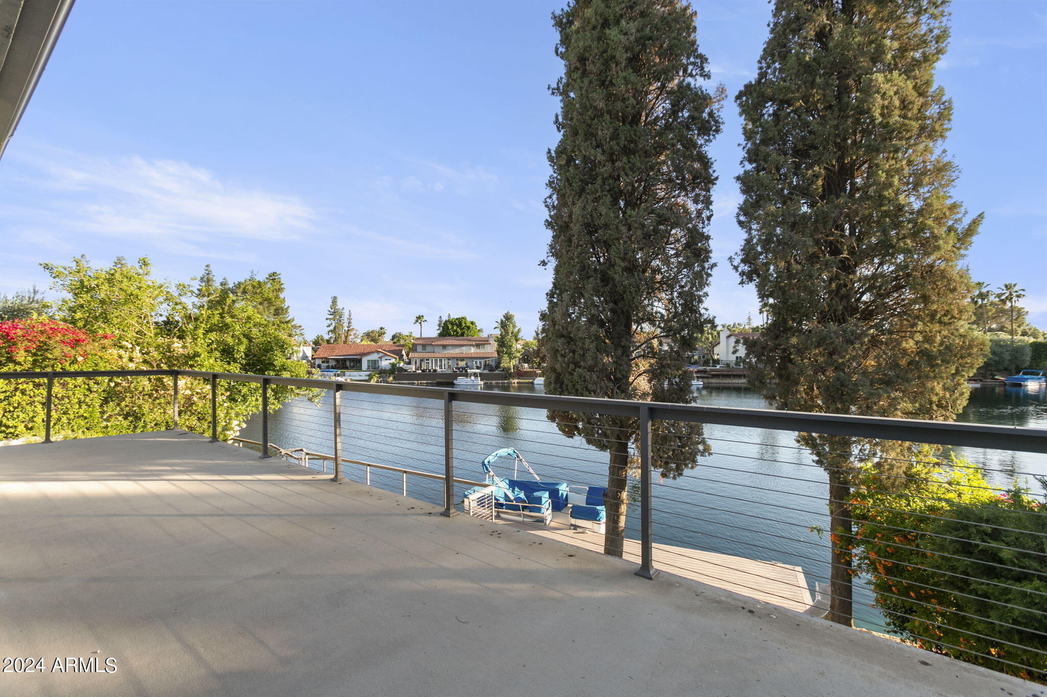 1313 E BAYVIEW Drive