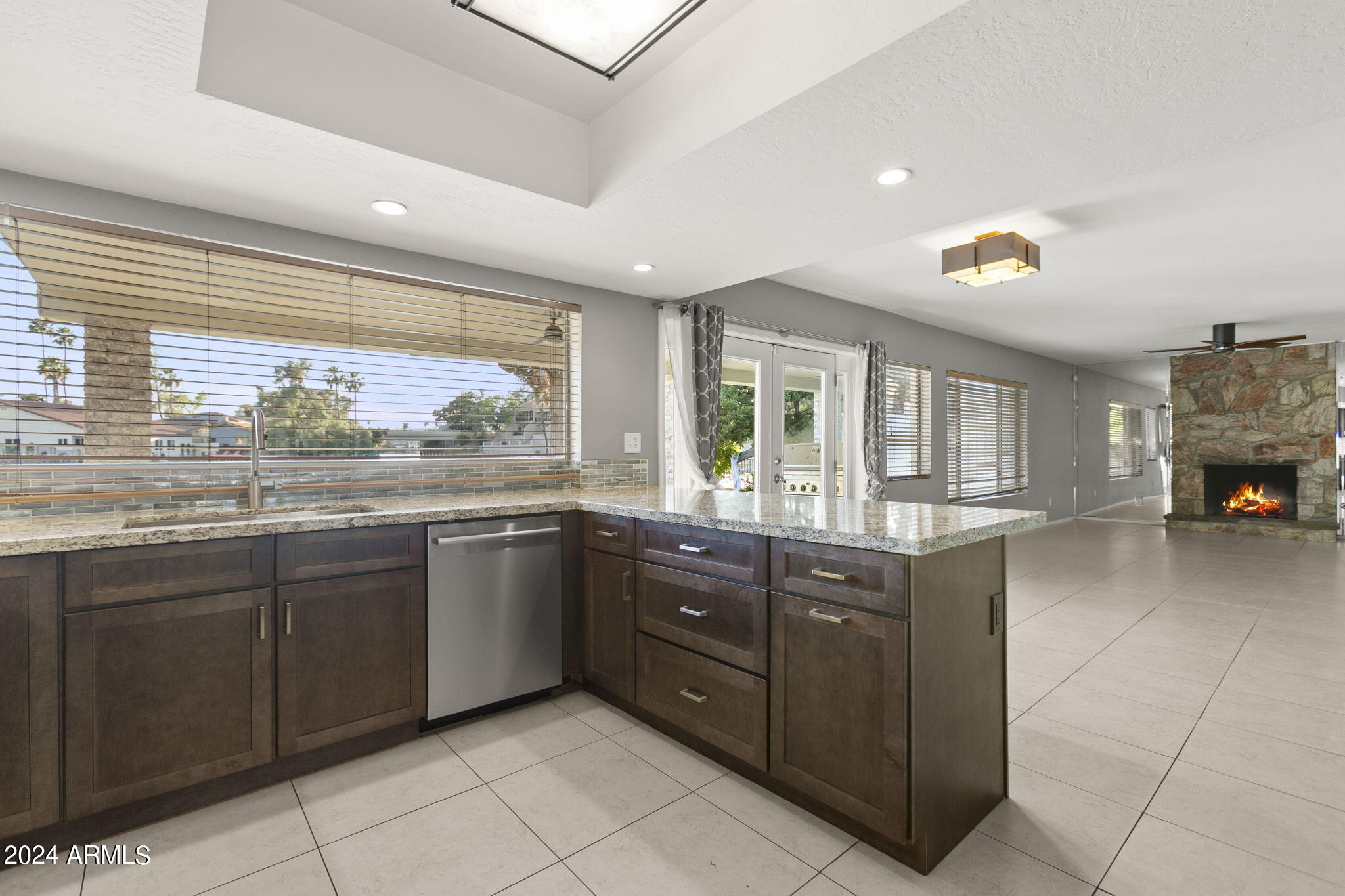 1313 E BAYVIEW Drive