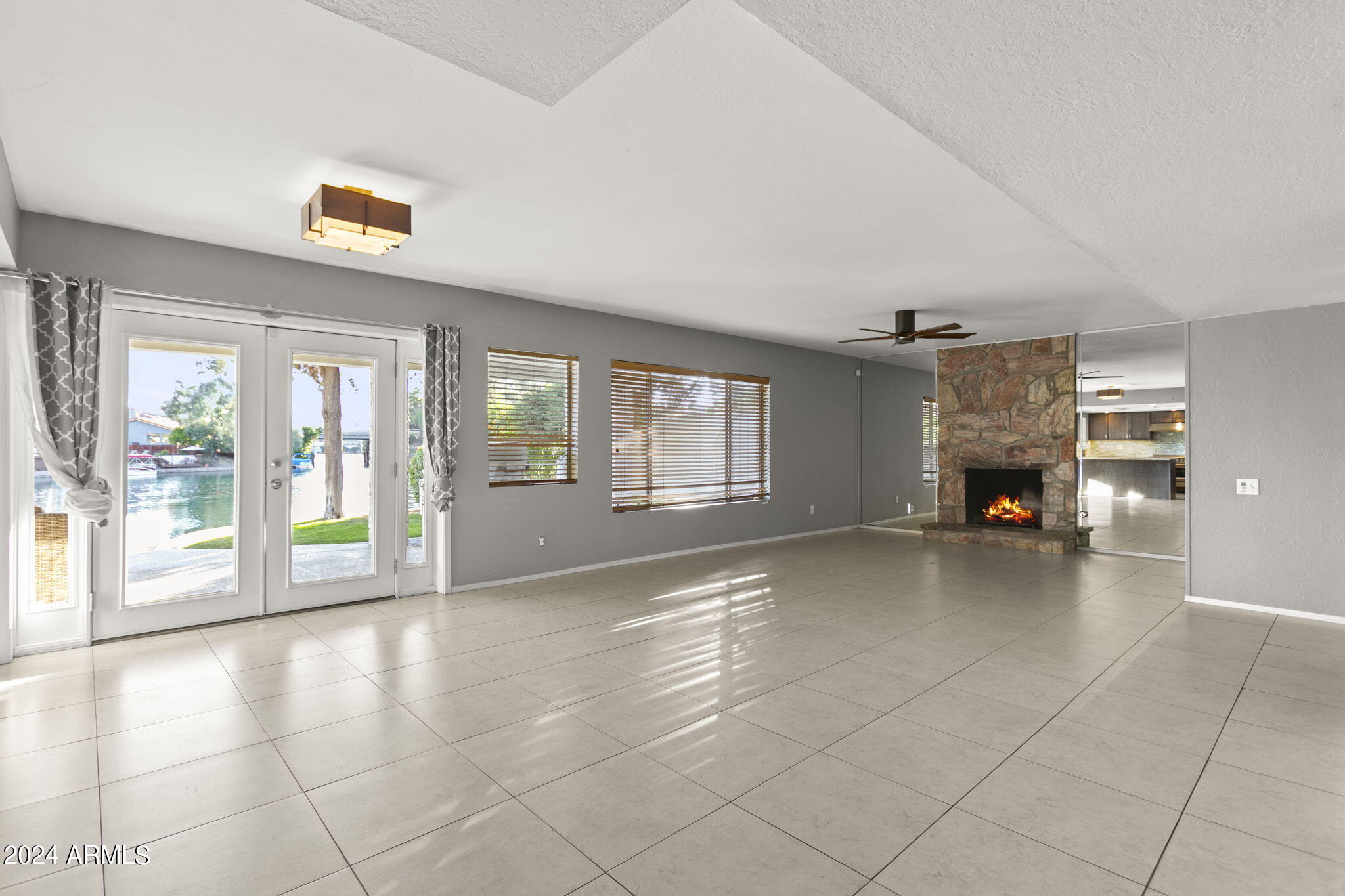 1313 E BAYVIEW Drive