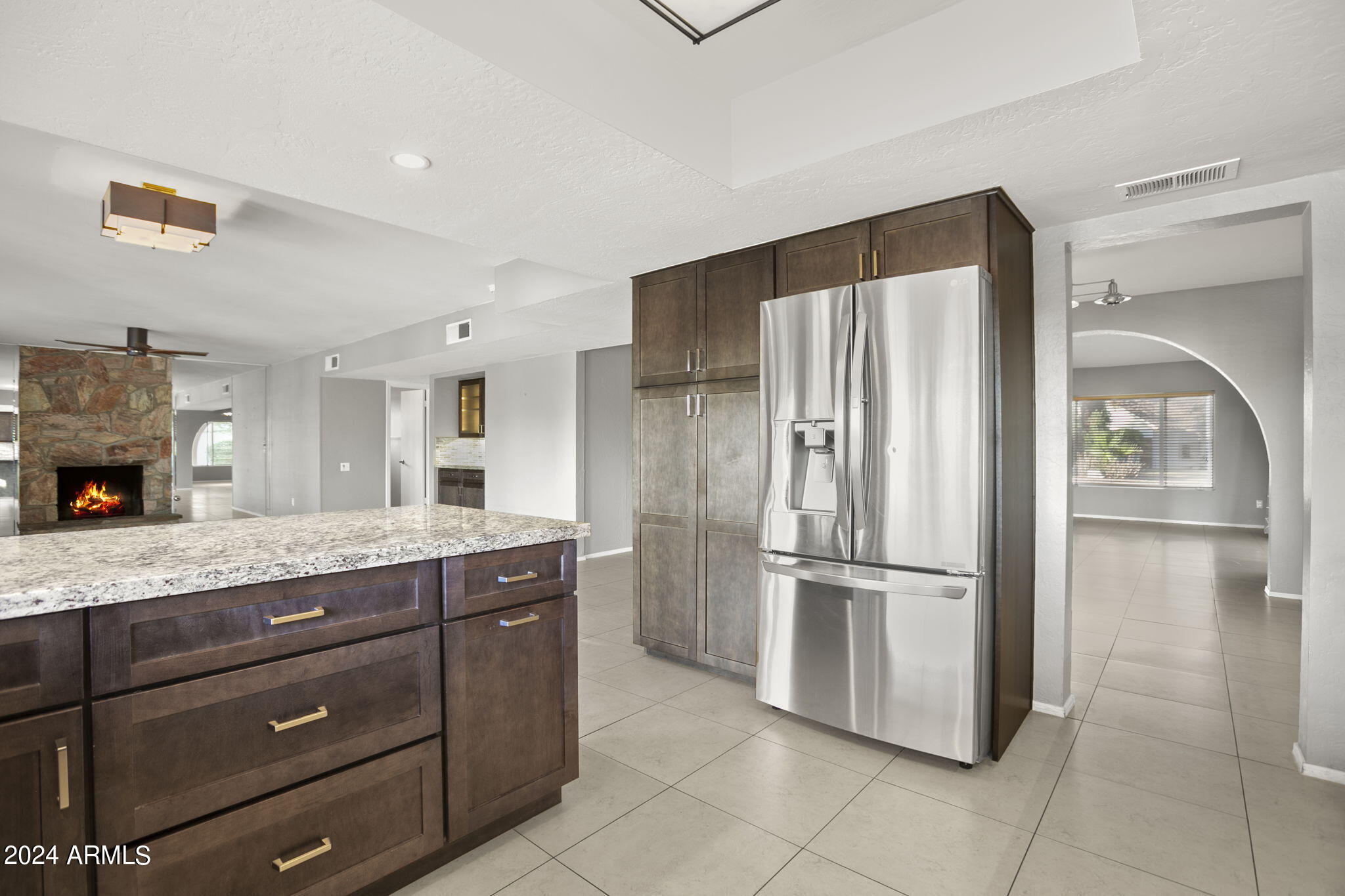 1313 E BAYVIEW Drive