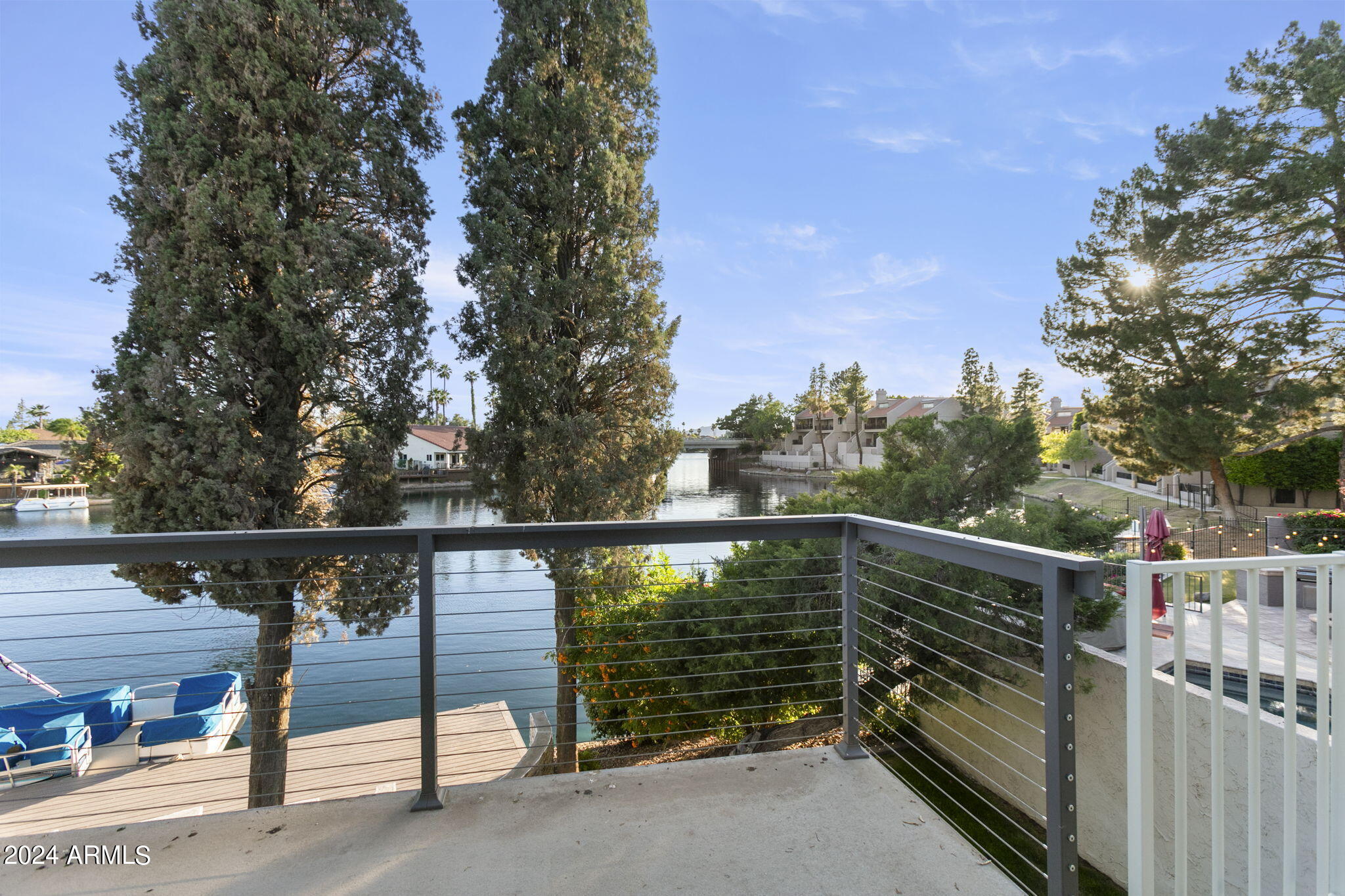 1313 E BAYVIEW Drive