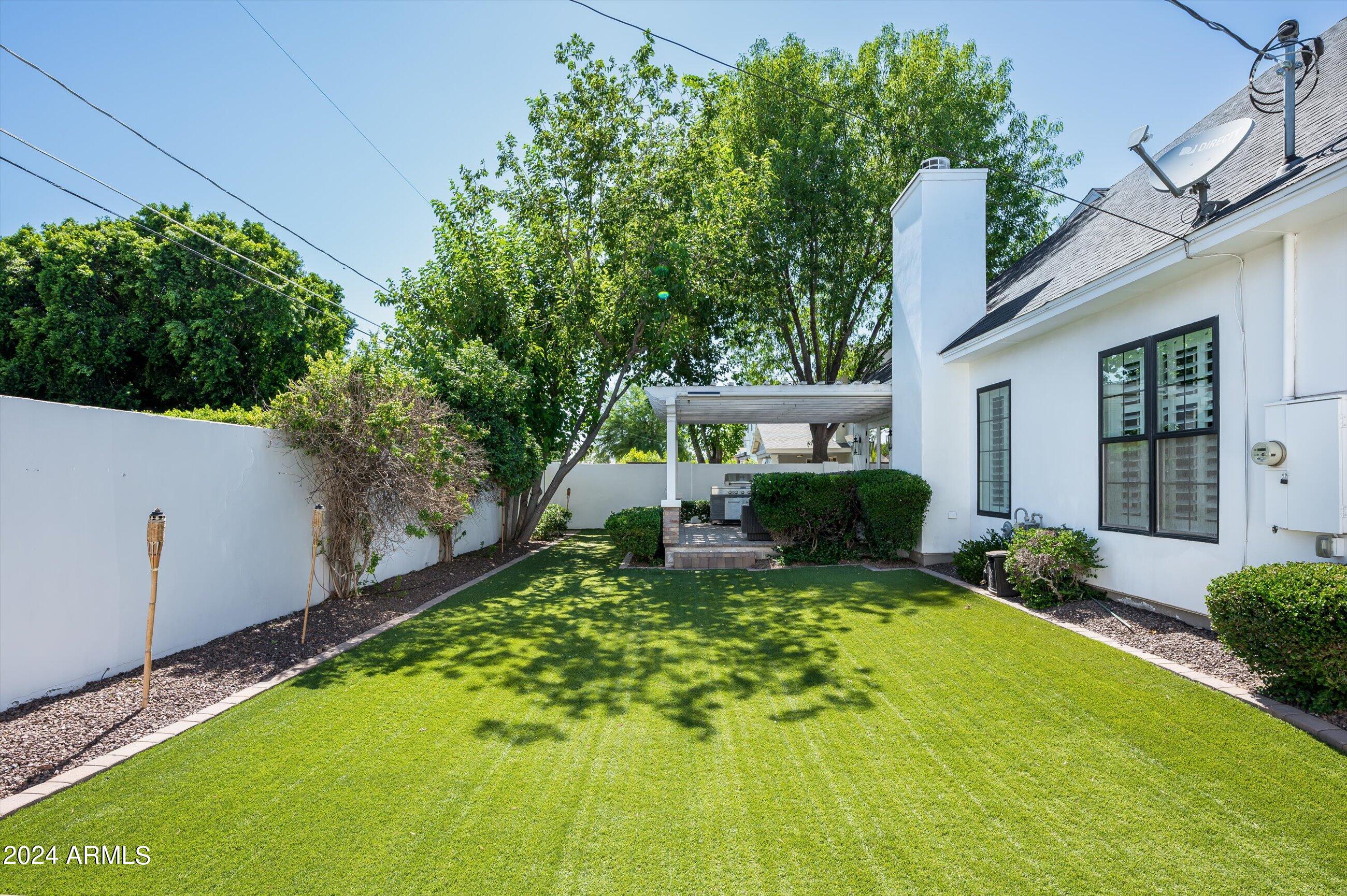 4223 E CAMPBELL Avenue