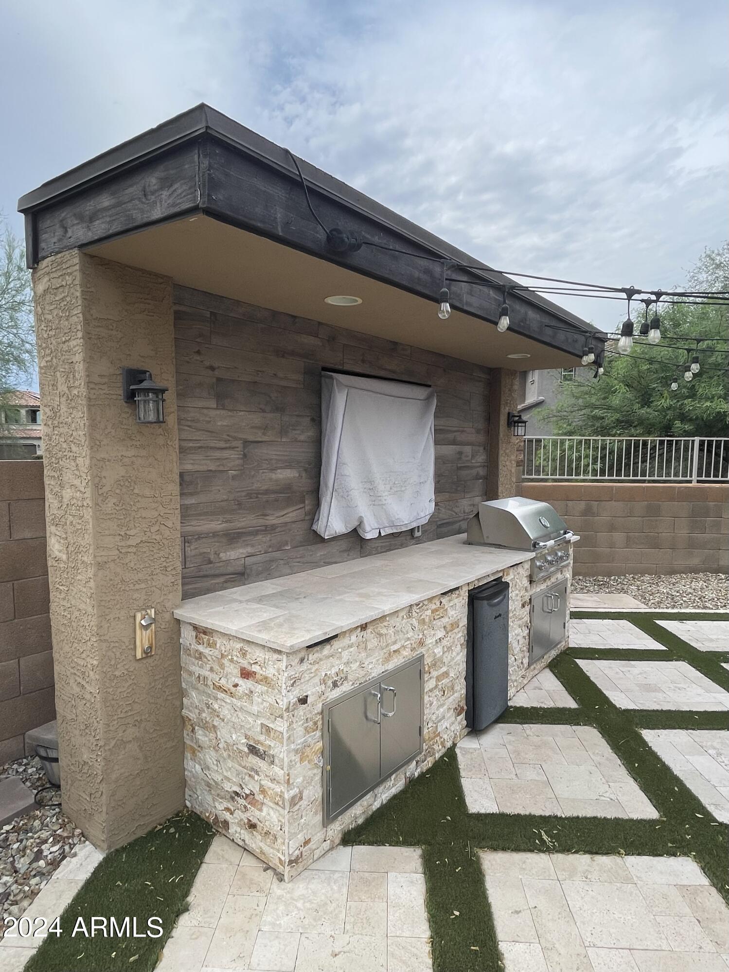 20918 N 37TH Place