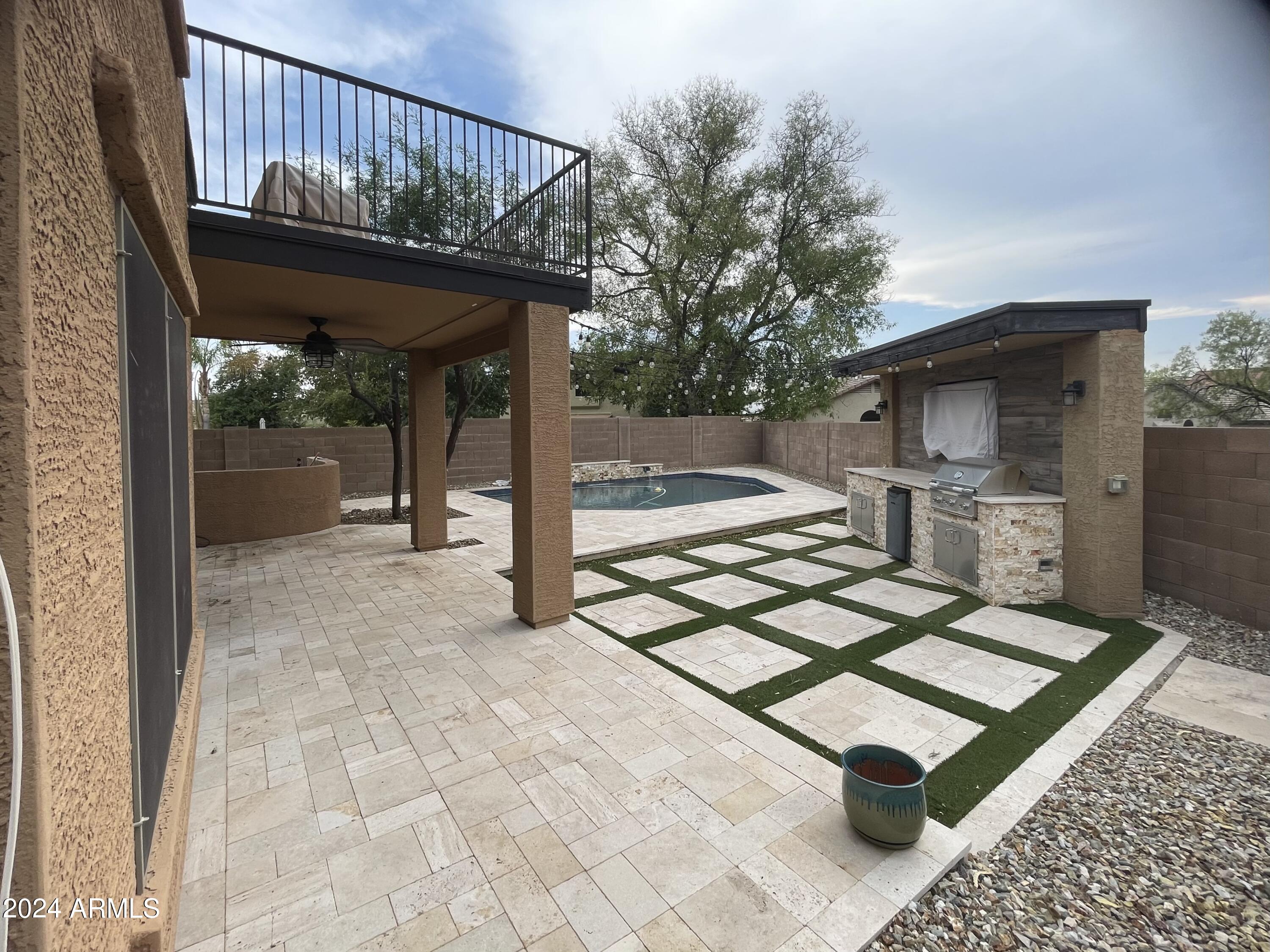 20918 N 37TH Place