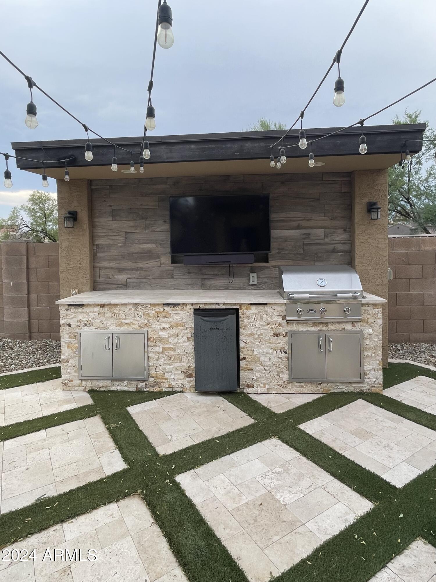 20918 N 37TH Place