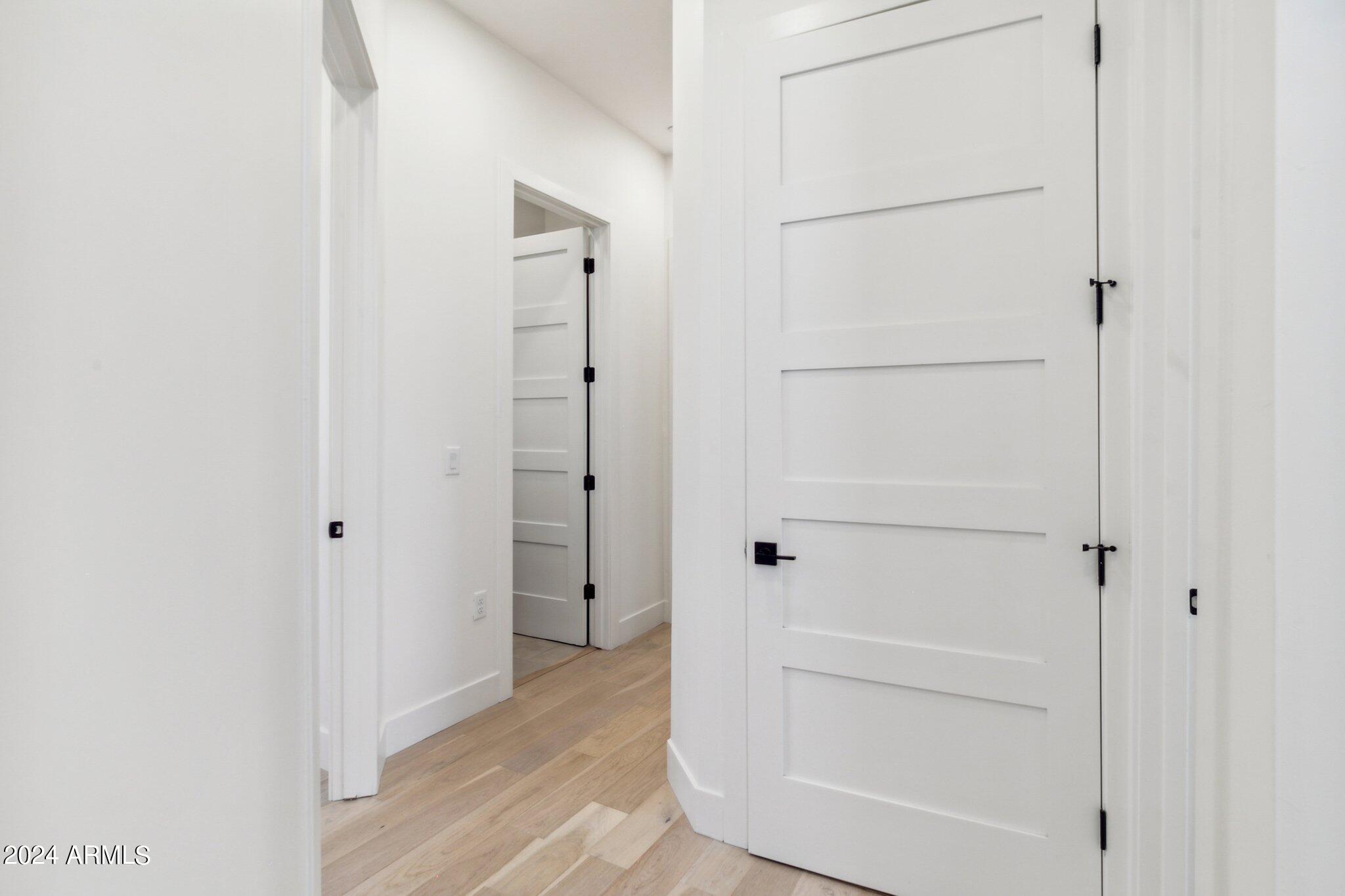 1501 N MILLER Road, 1016