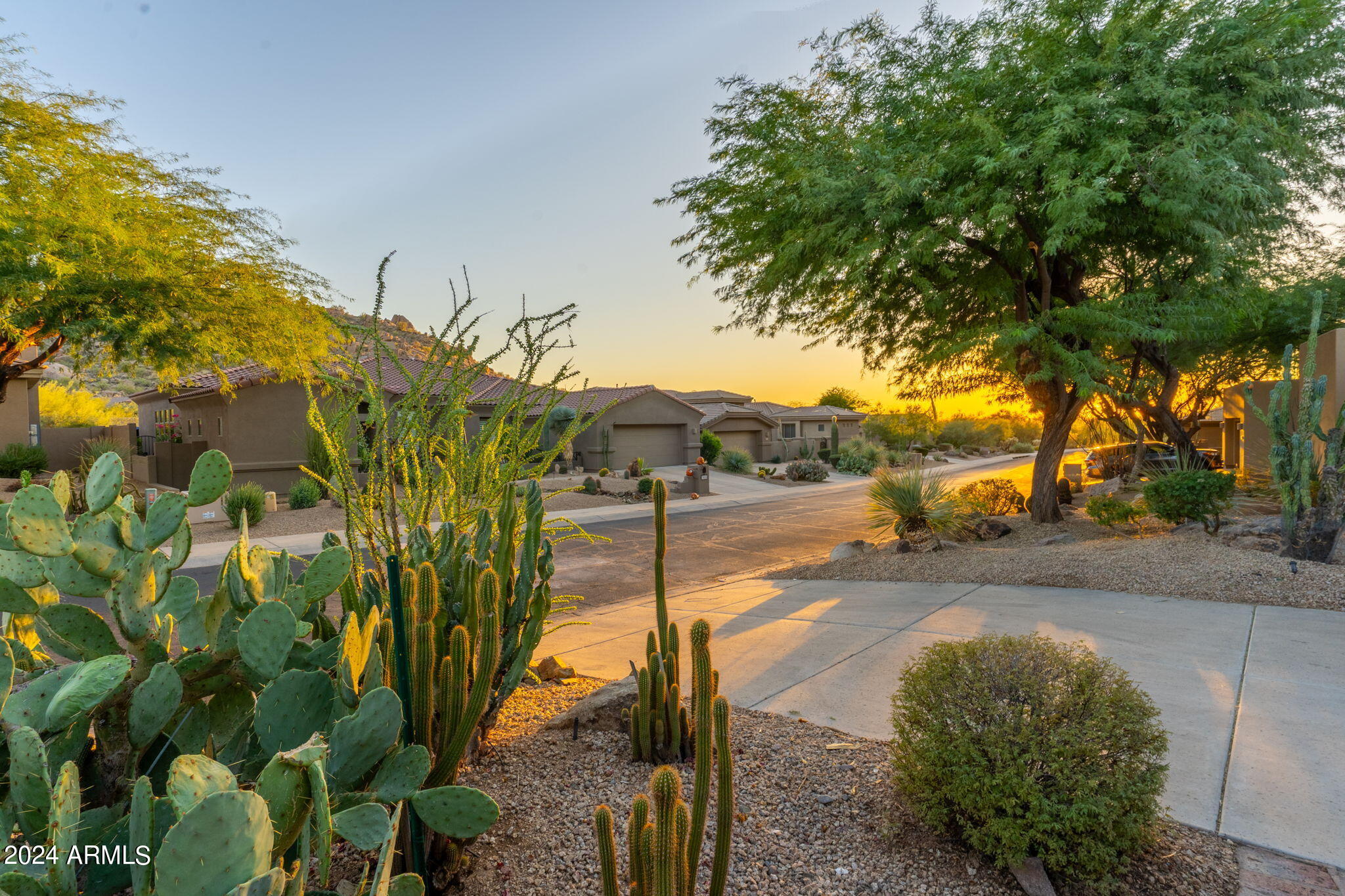 7638 E SHOOTING STAR Way