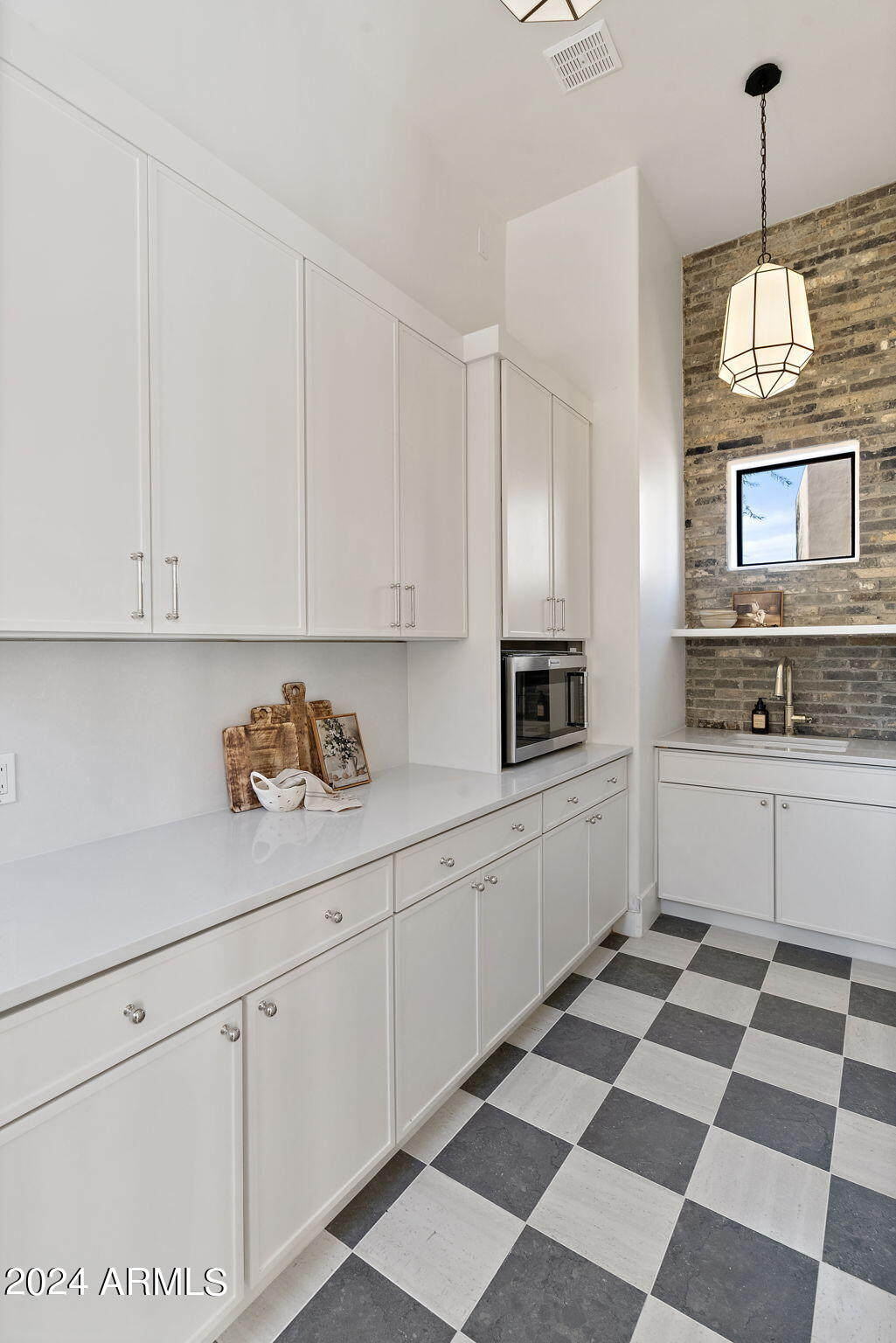 7638 E SHOOTING STAR Way