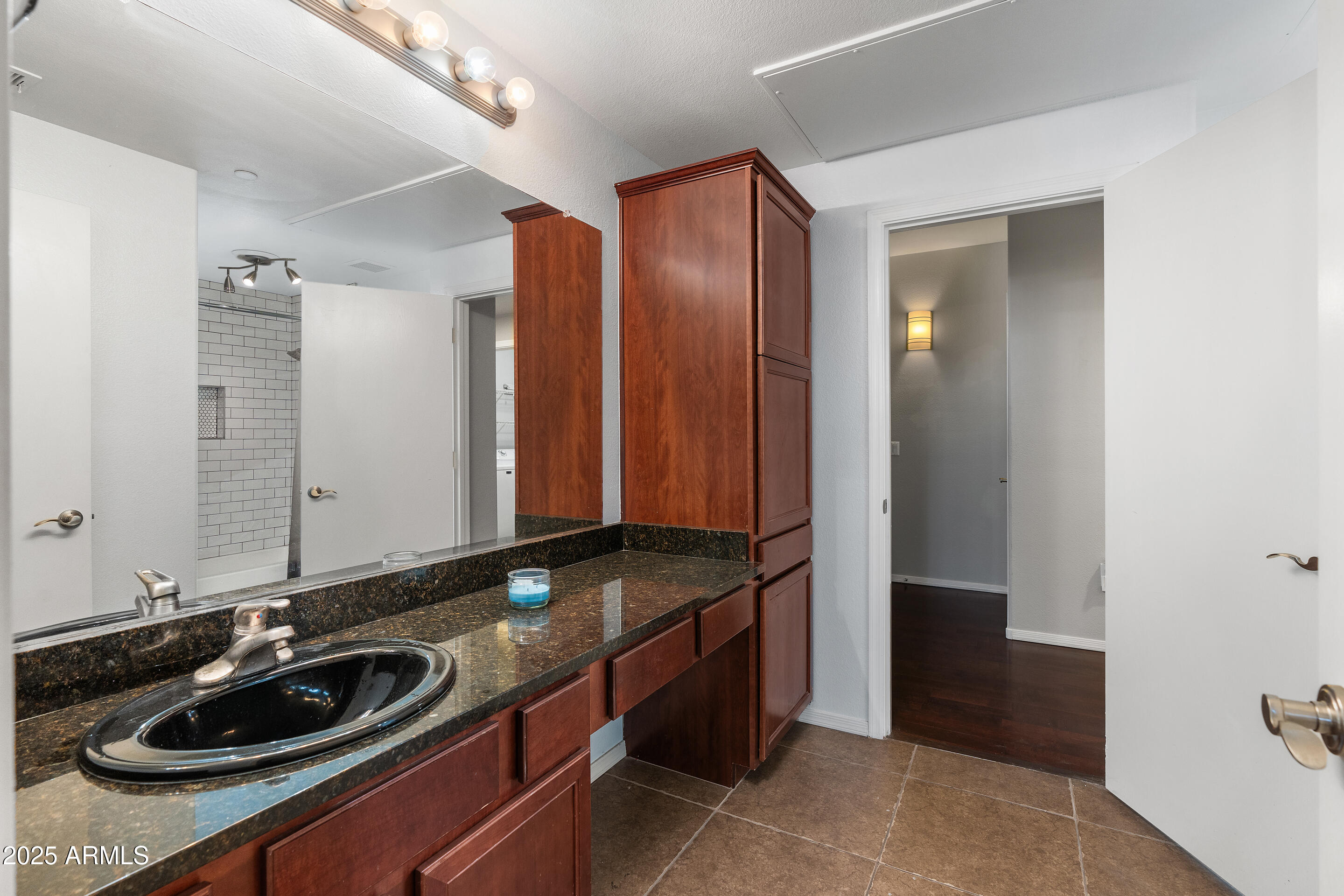 3302 N 7TH Street, 226