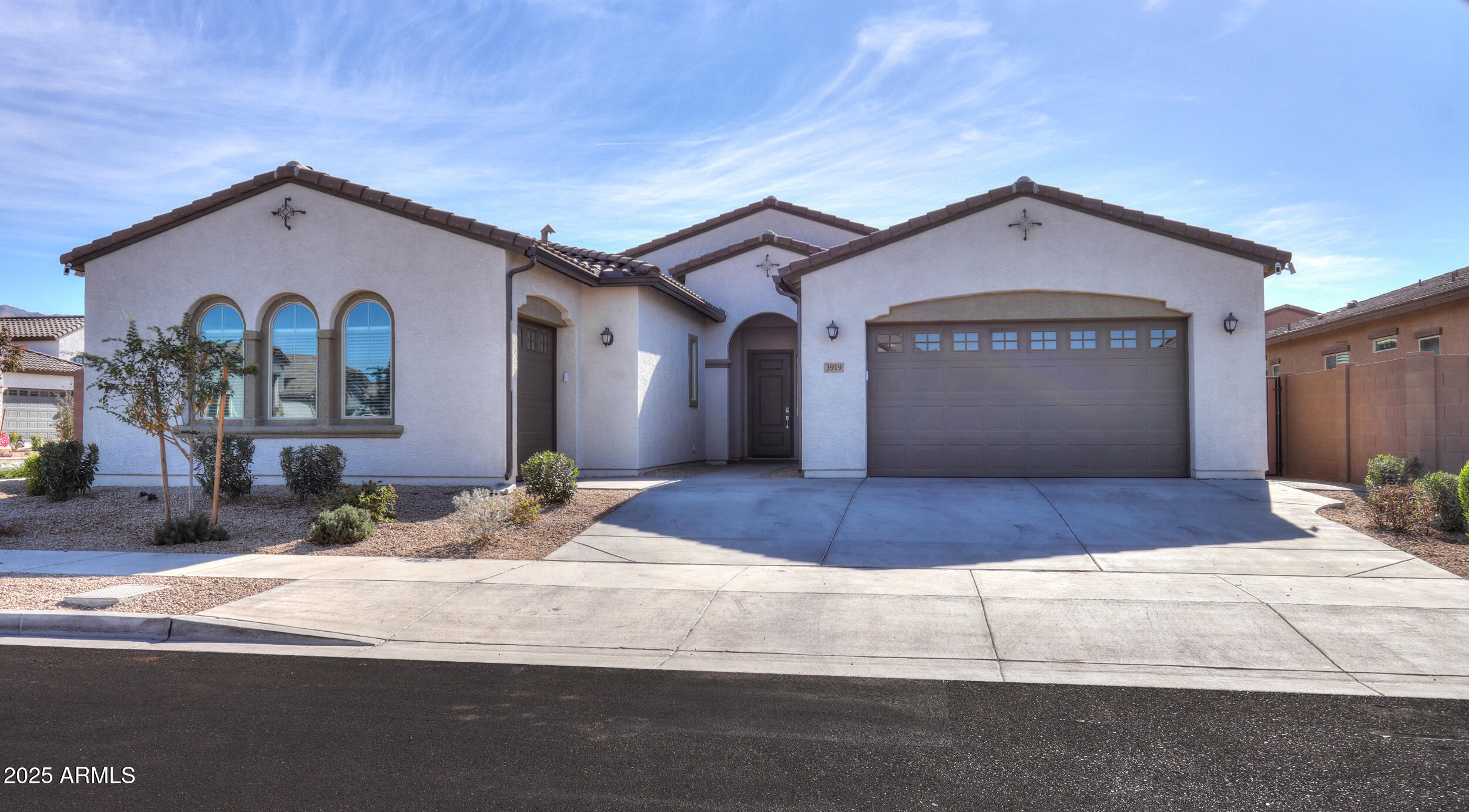 3919 W HAYDUK Road