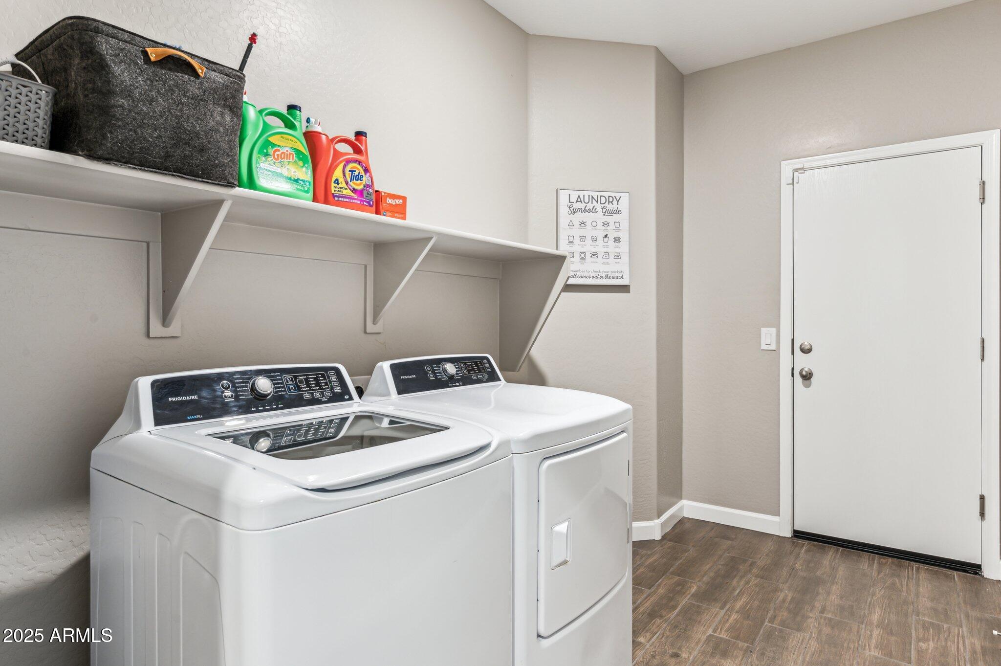 29681 W Columbus Avenue