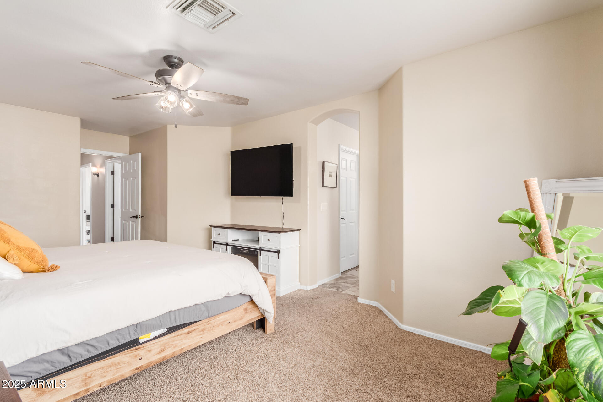 3640 W MELINDA Lane