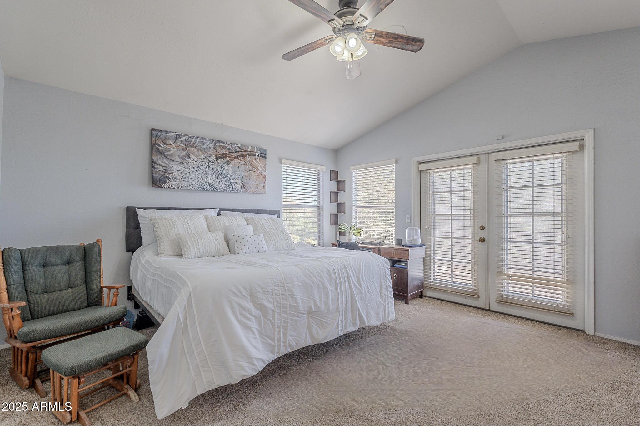 4033 E Wildcat Drive