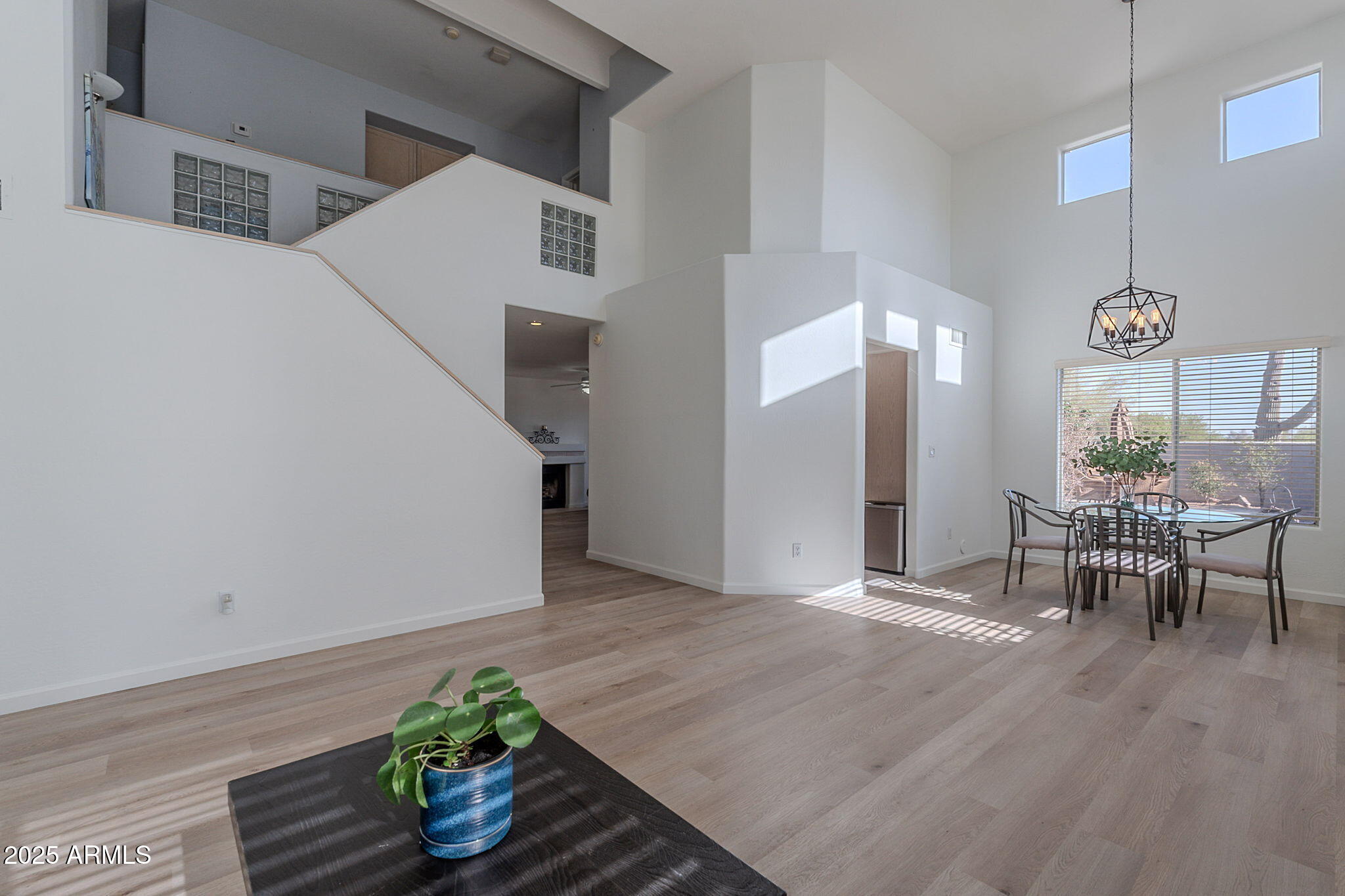 4033 E Wildcat Drive