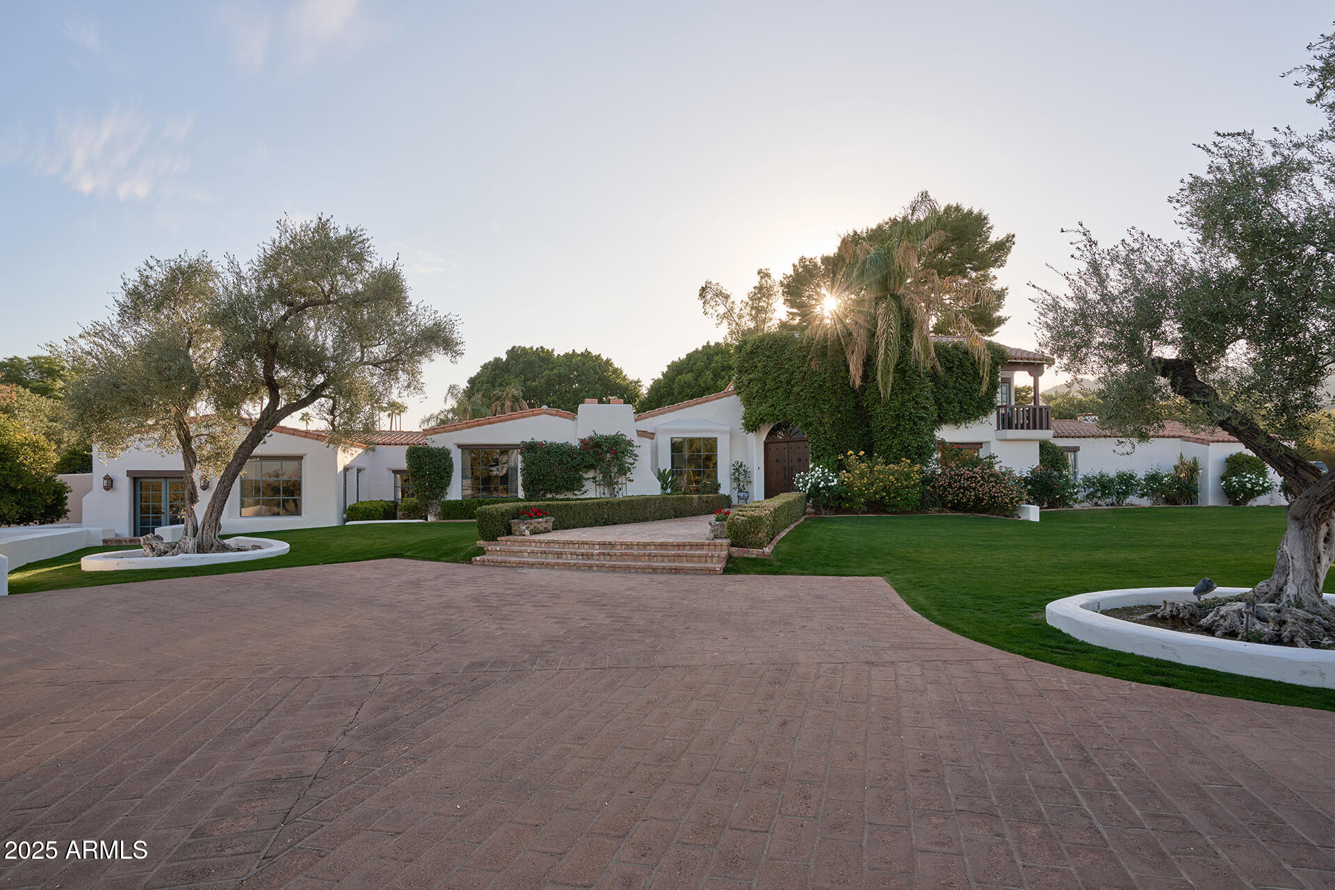 5057 E SKY DESERT Lane