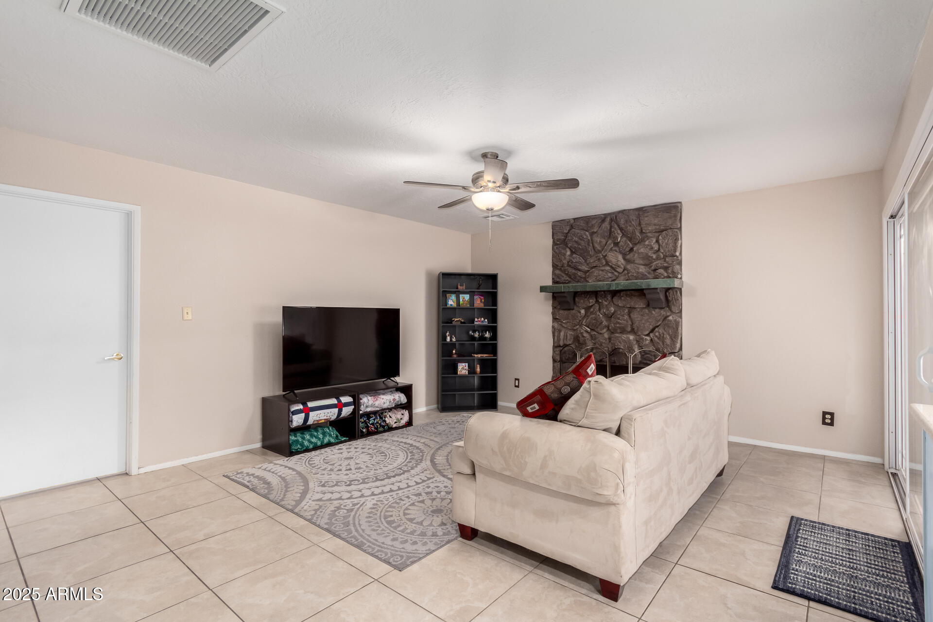 15424 N 52ND Place