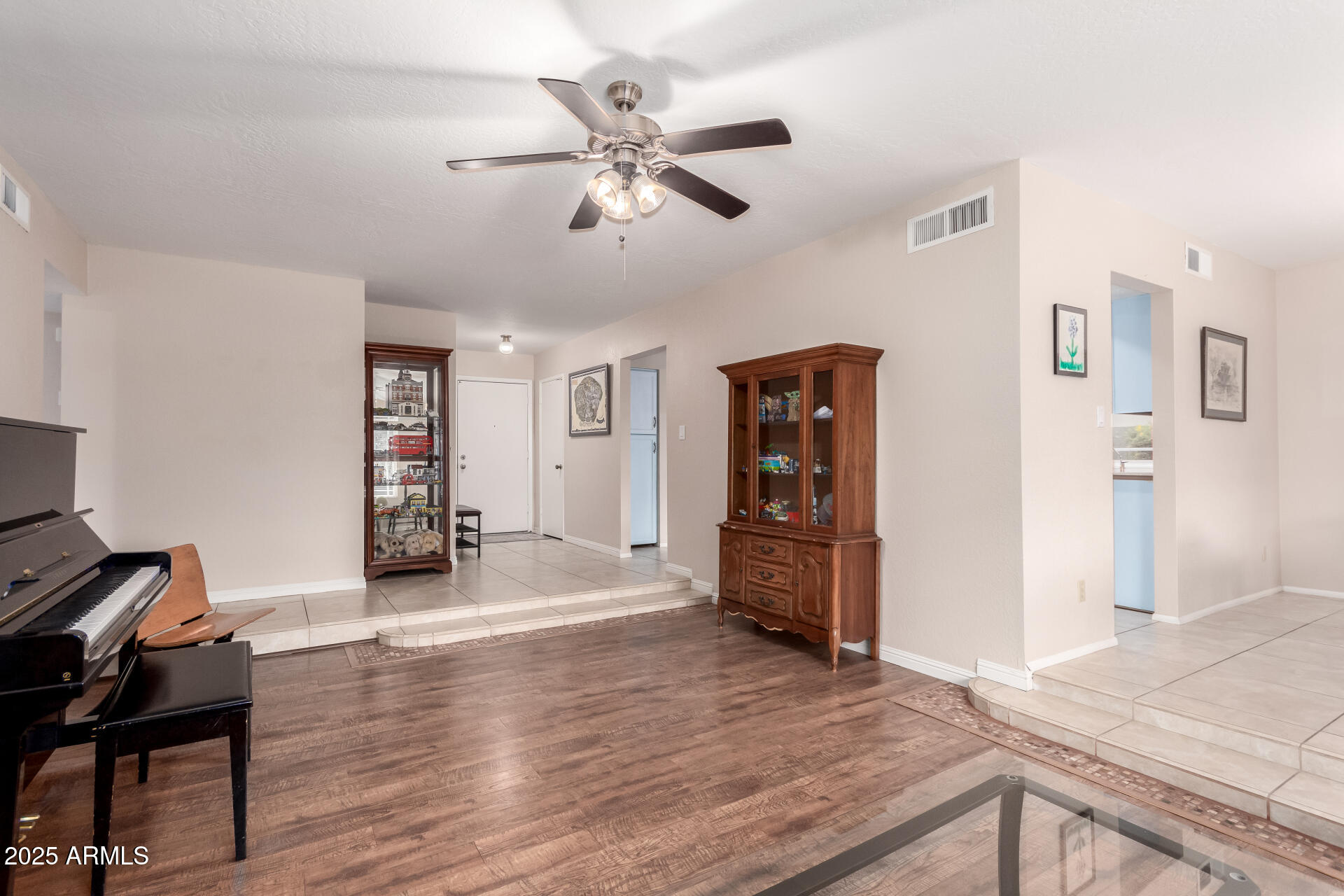 15424 N 52ND Place