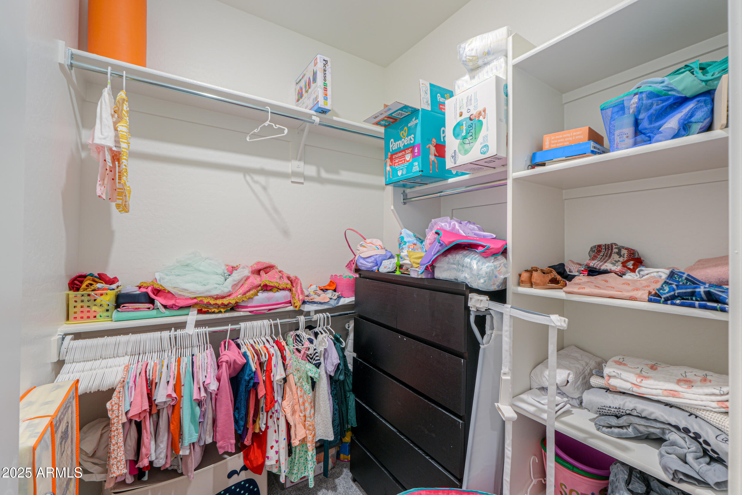 281 E SHAMROCK Drive