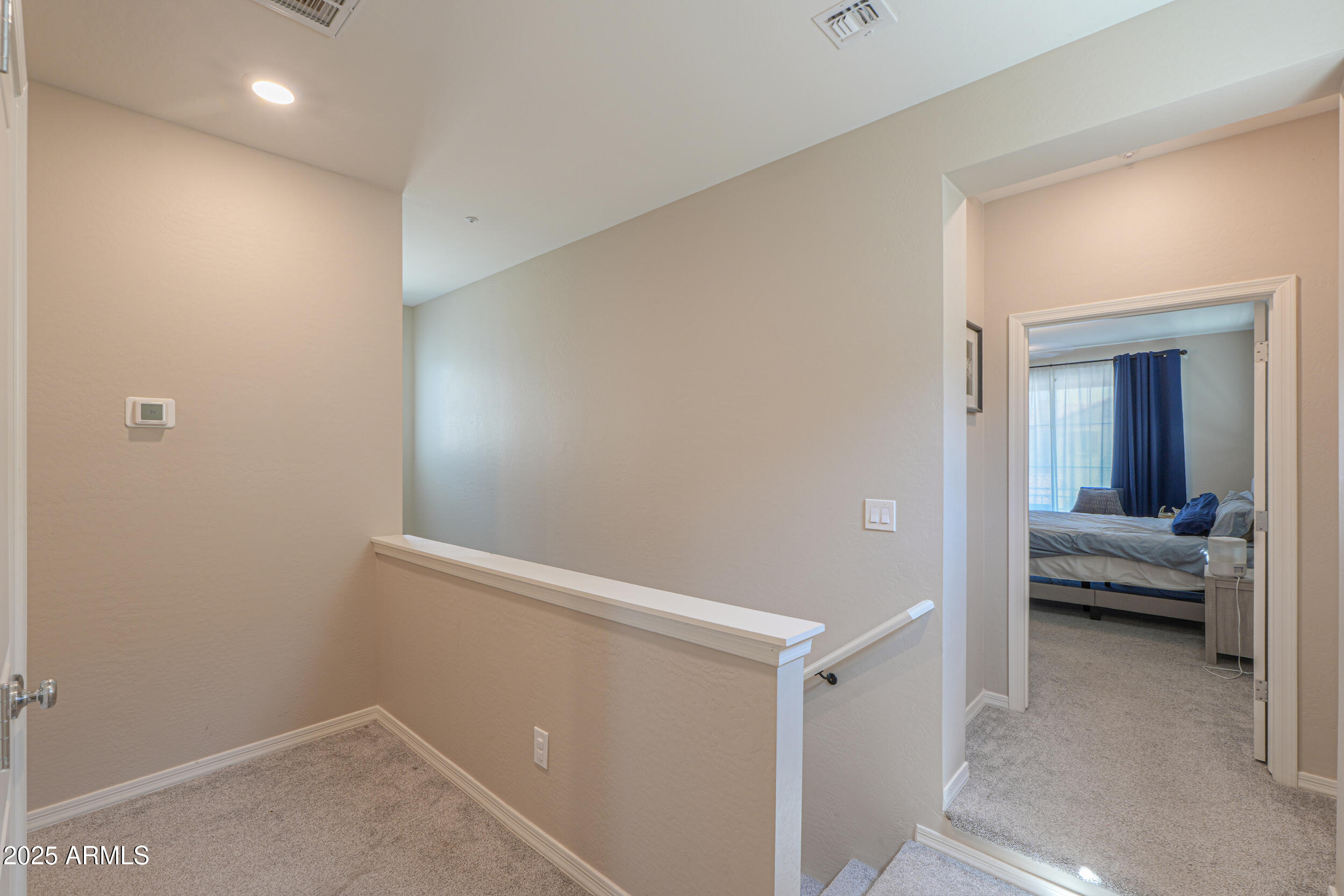 281 E SHAMROCK Drive