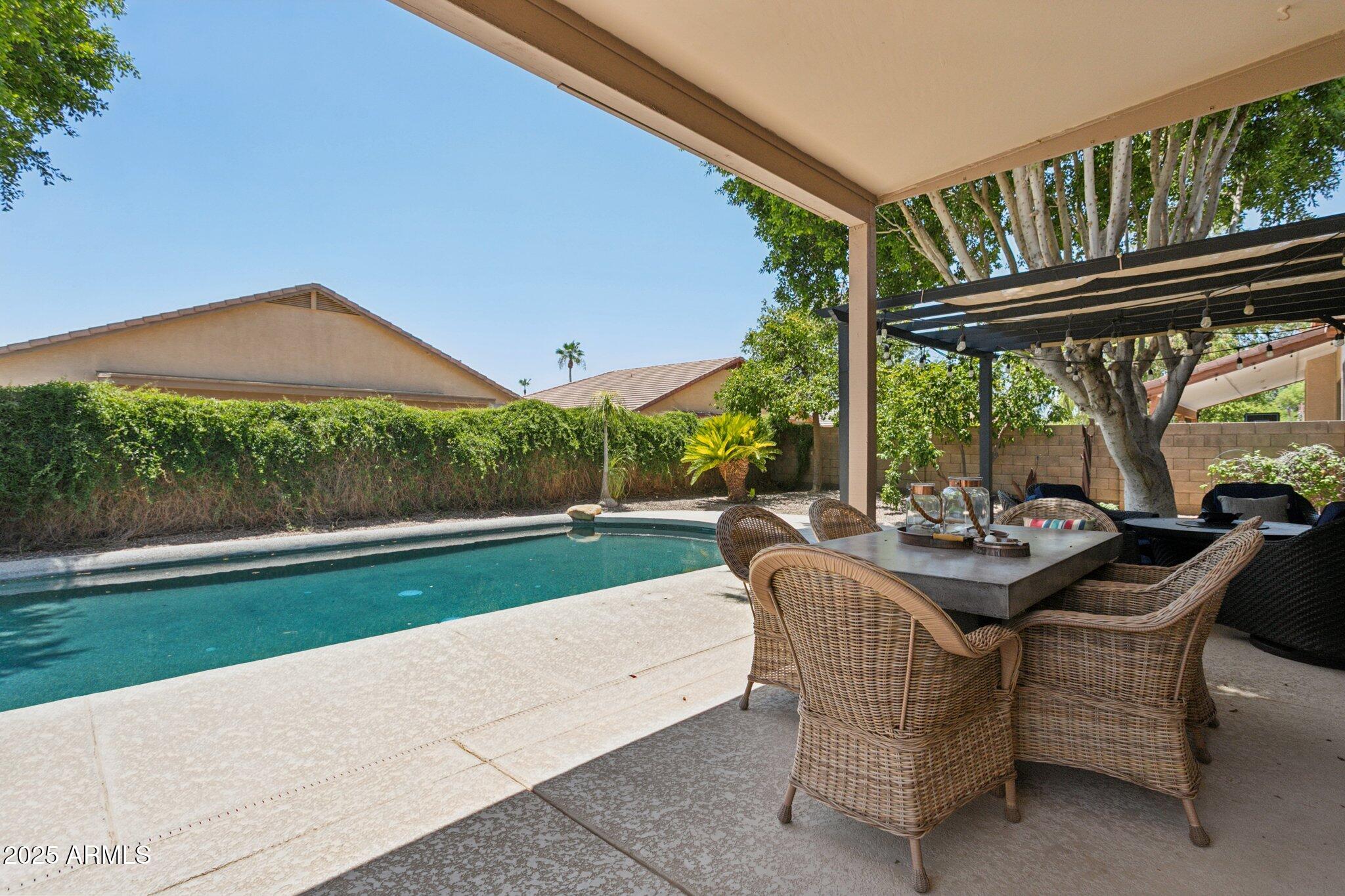 3657 E SAN PEDRO Avenue