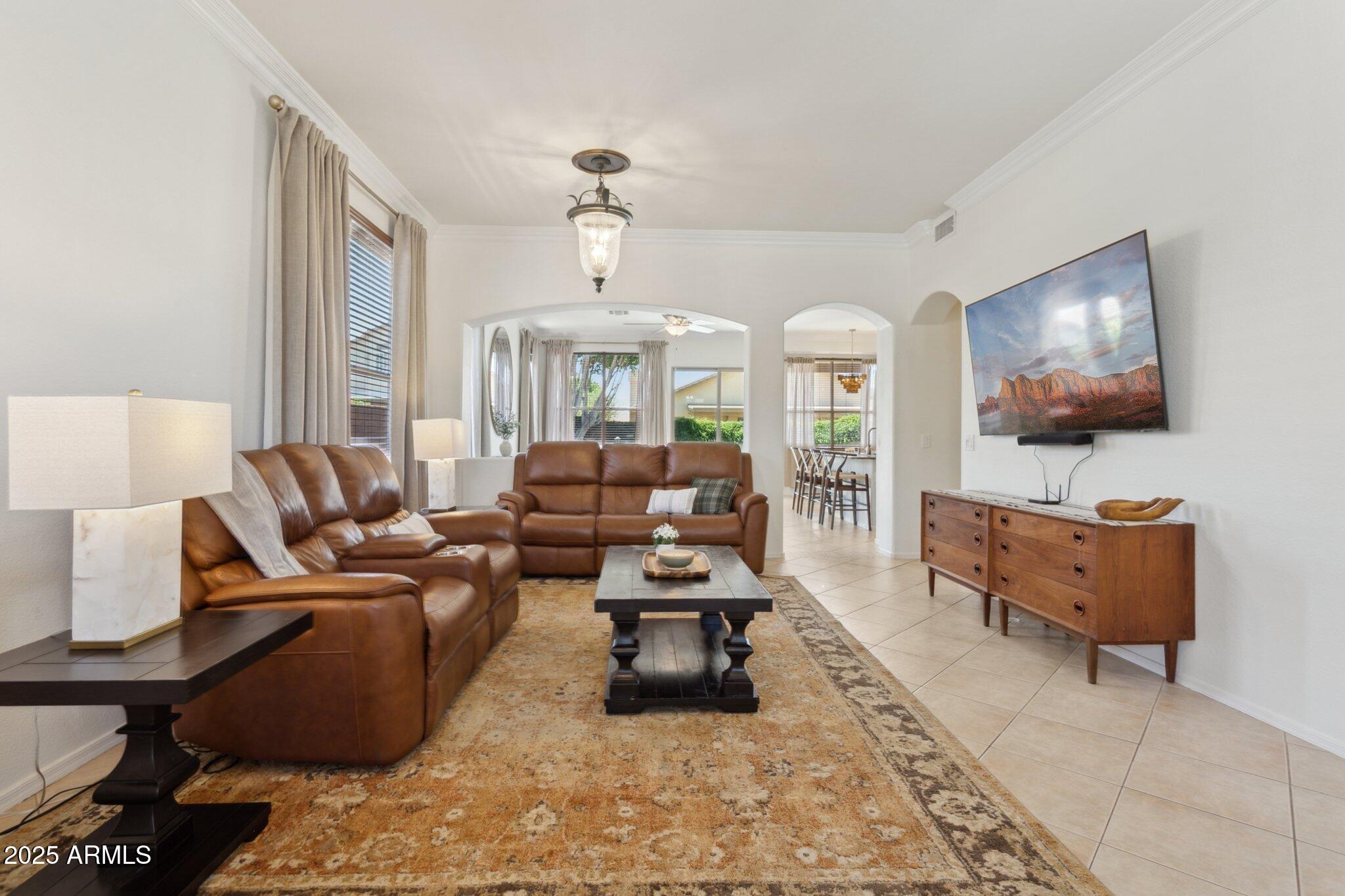 3657 E SAN PEDRO Avenue