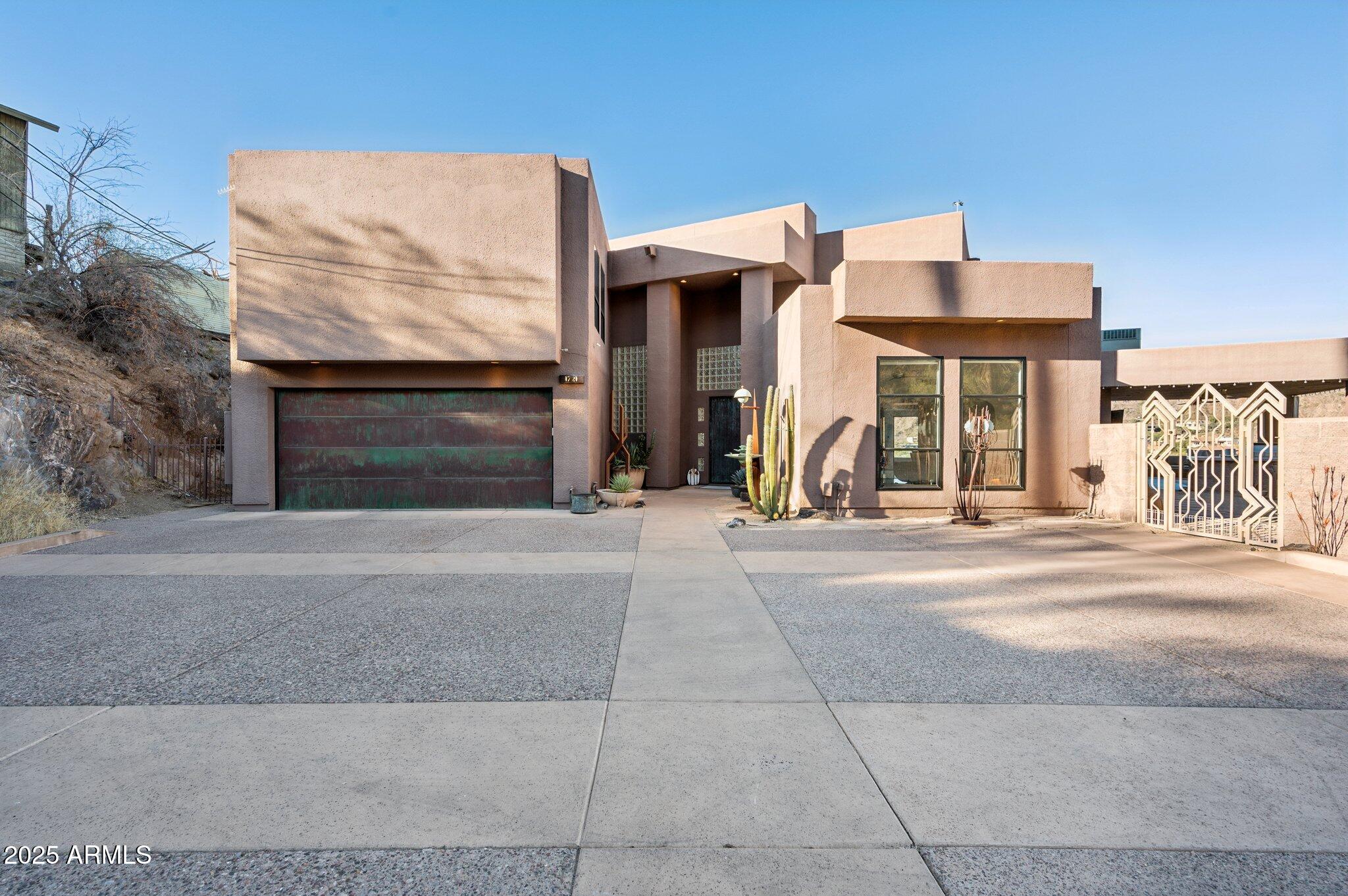 1721 E Hatcher Drive