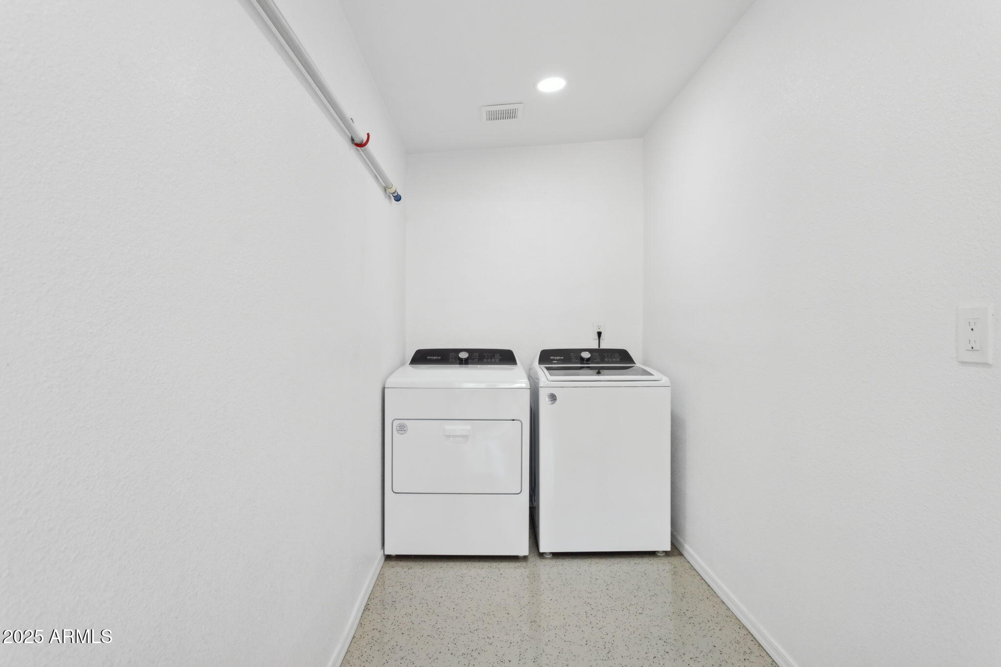 4324 E SUNRISE Drive