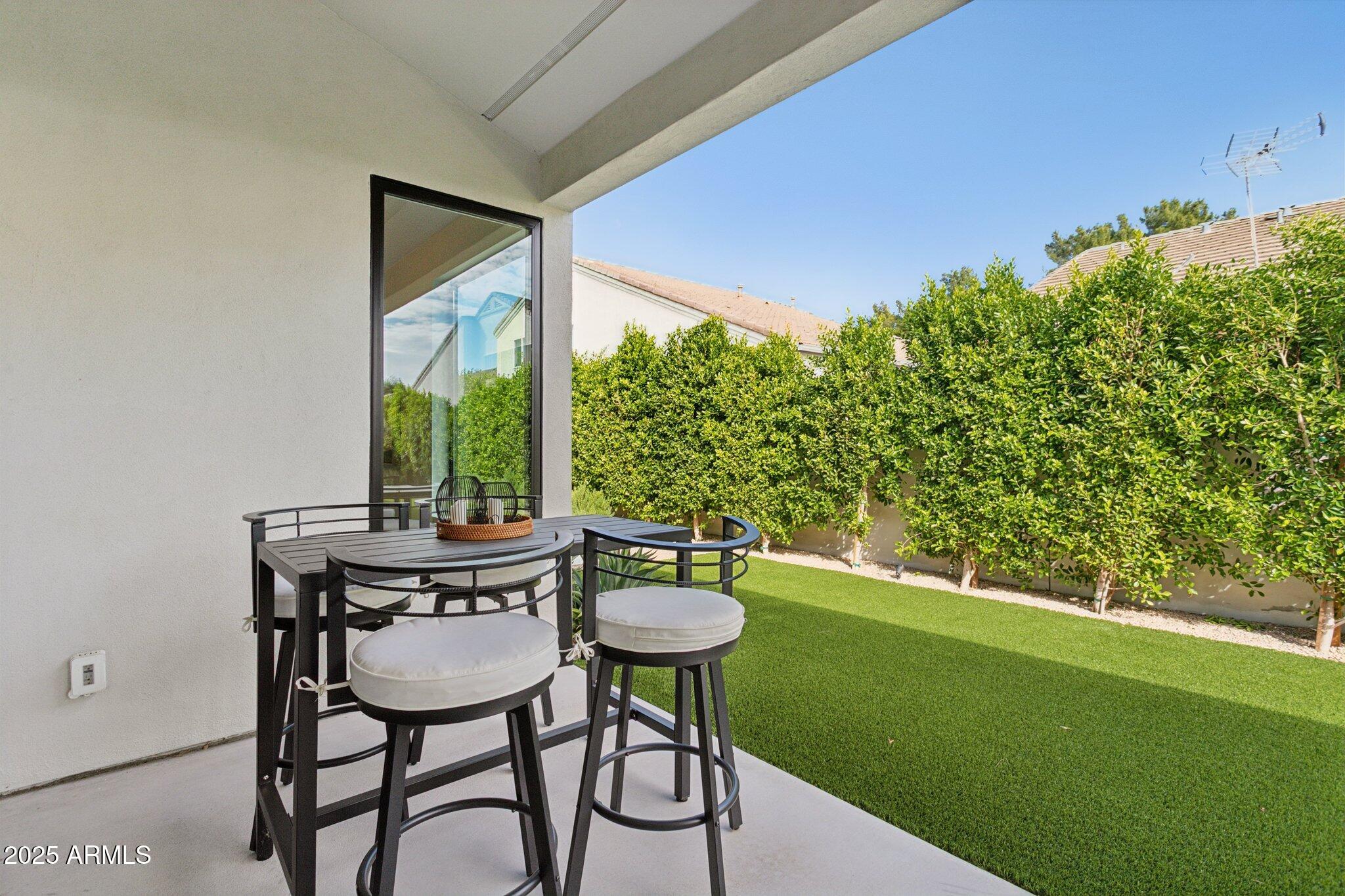 6329 N 10TH Drive, Phoenix