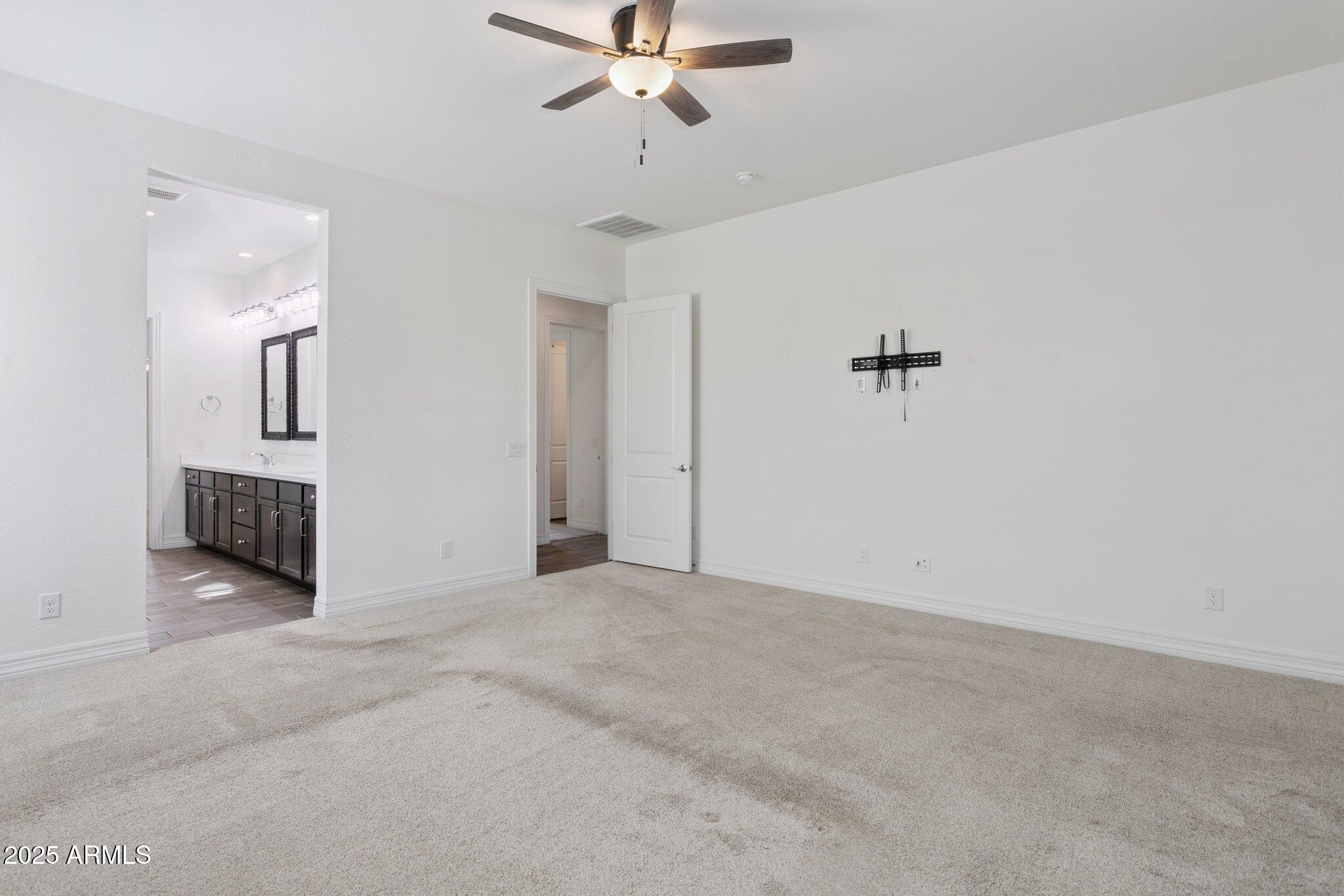 11249 N BLAKELY Street