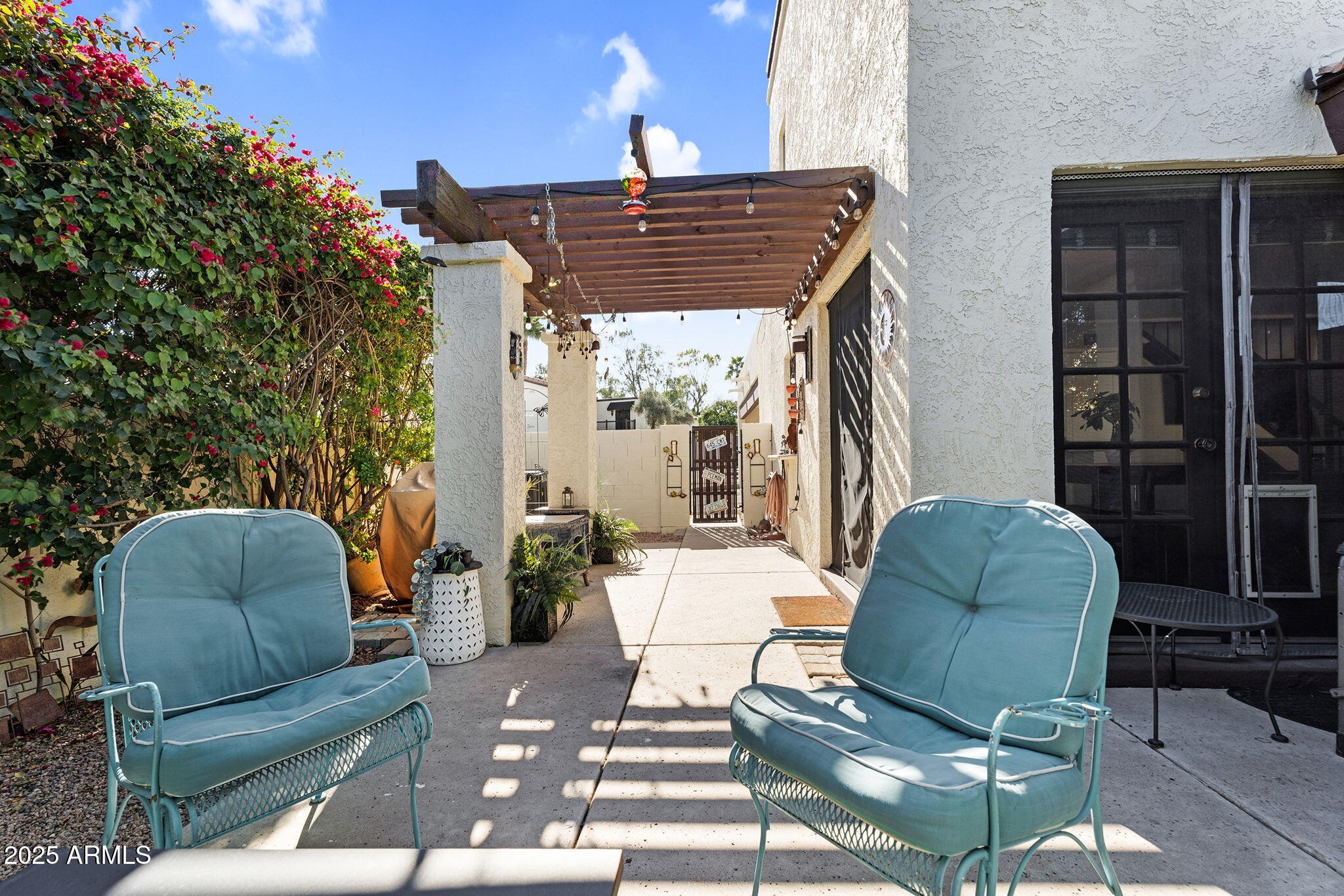 4801 E EUCLID Avenue 3