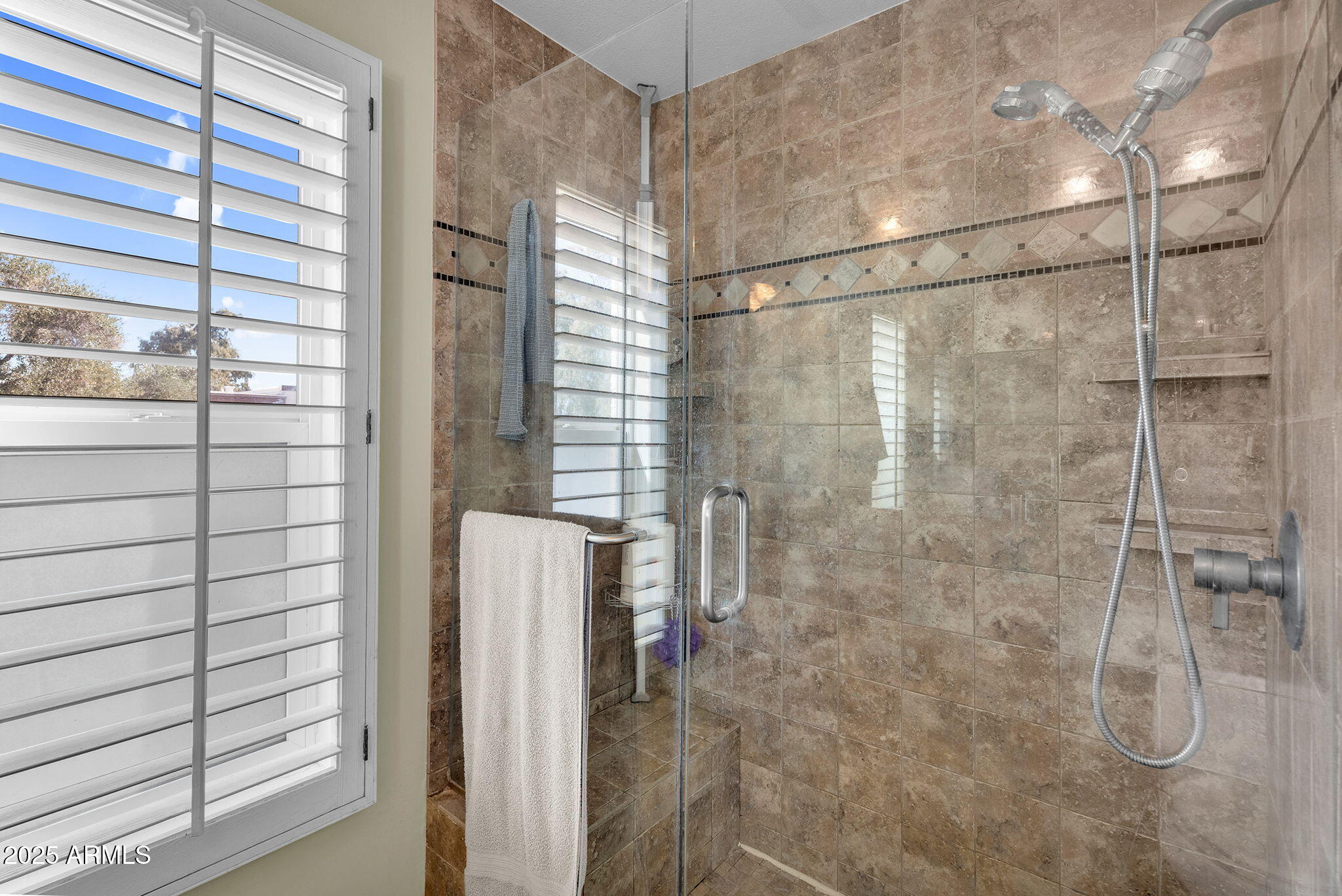 4801 E EUCLID Avenue 3