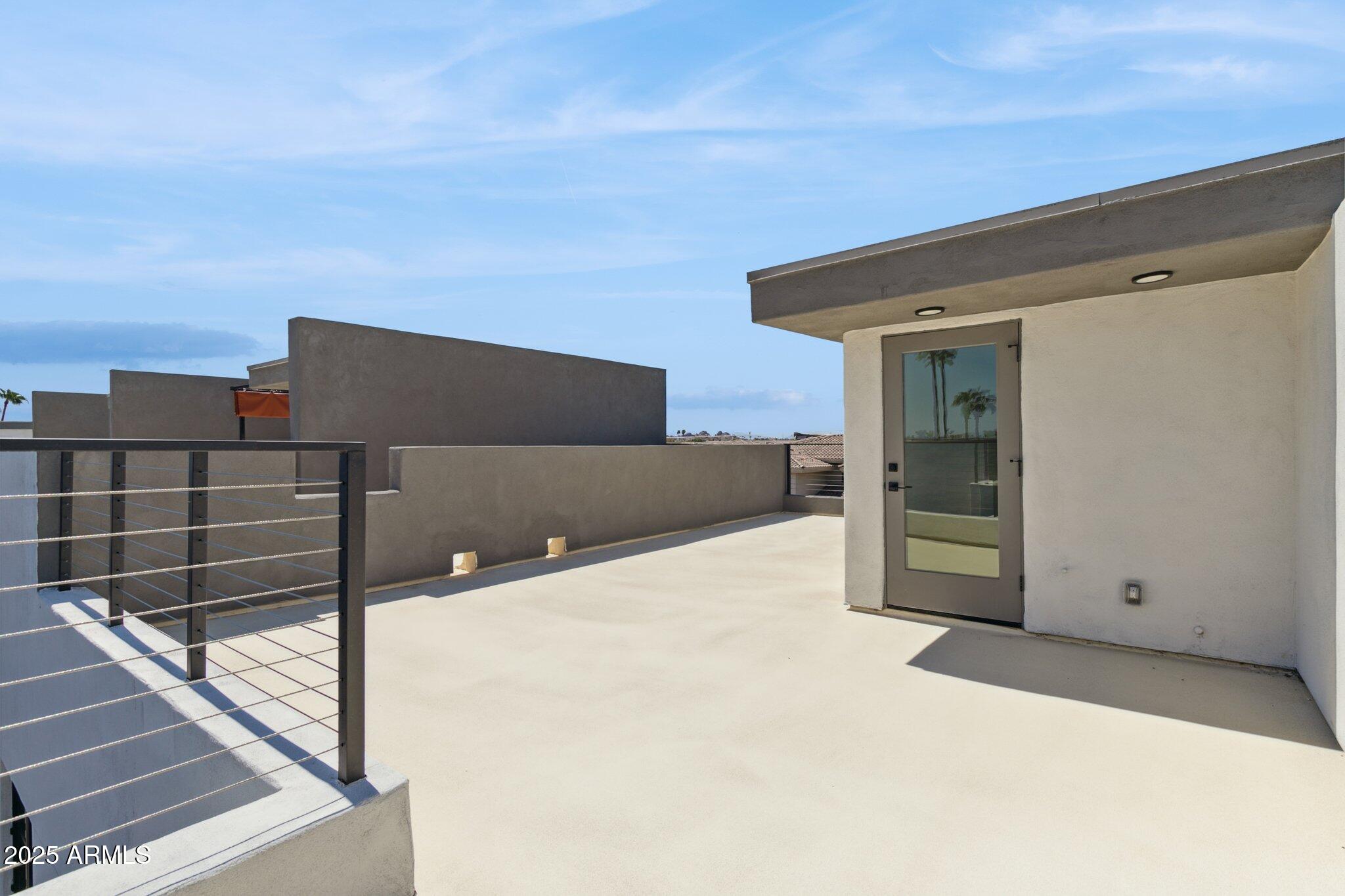 1501 N MILLER Road 1016