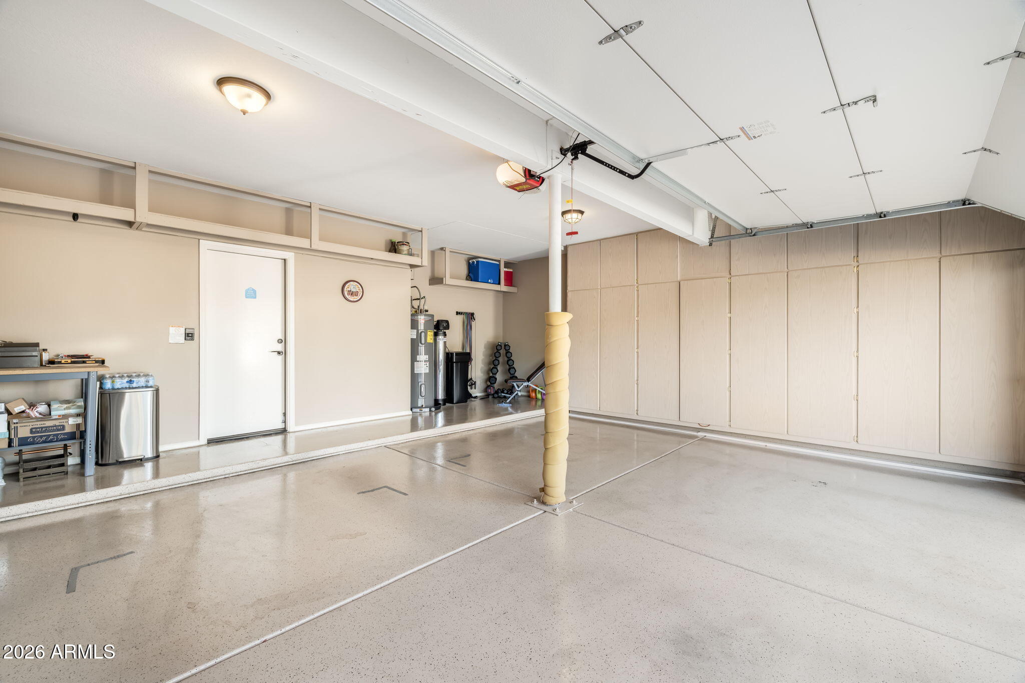 5253 E PARADISE Lane