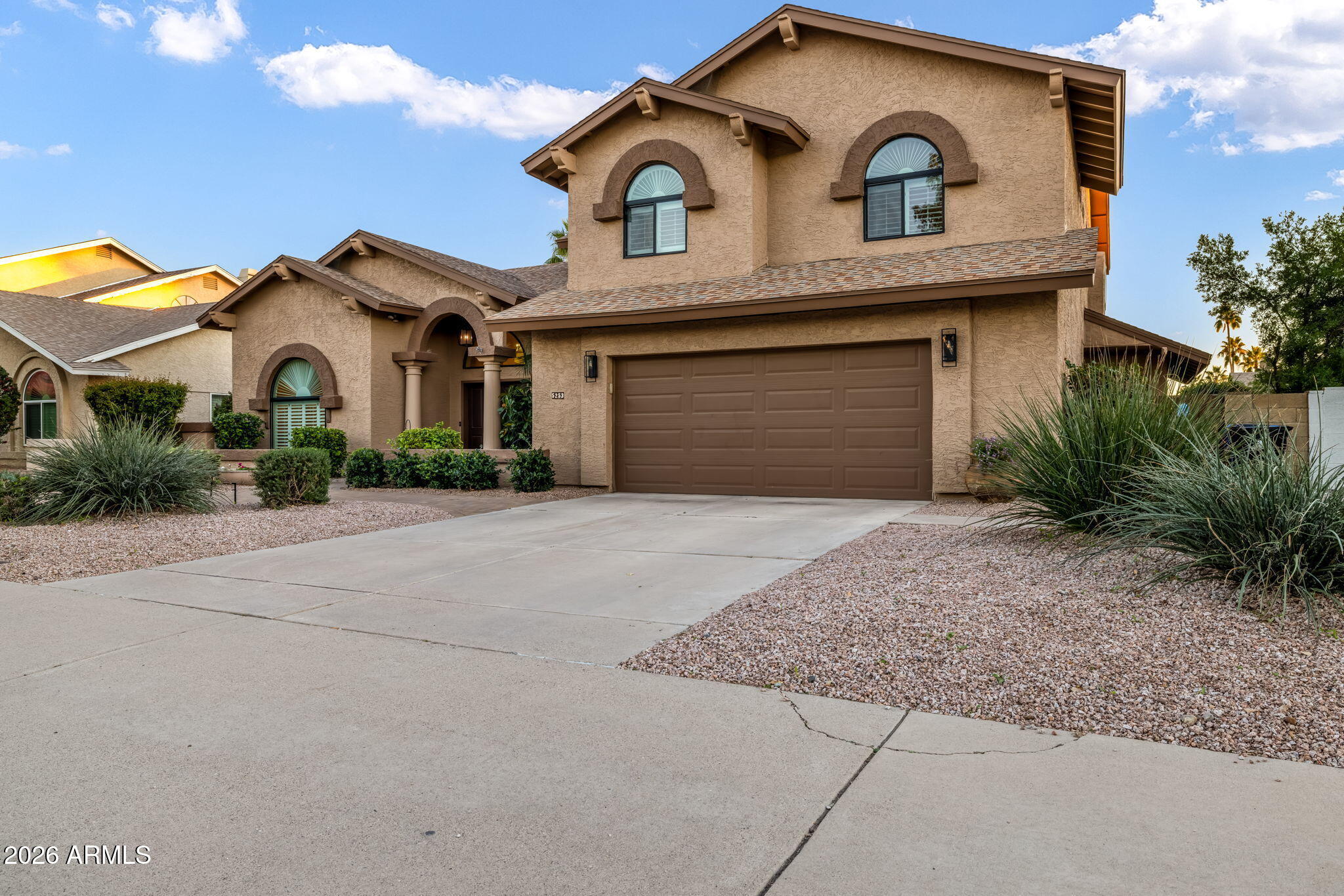 5253 E PARADISE Lane