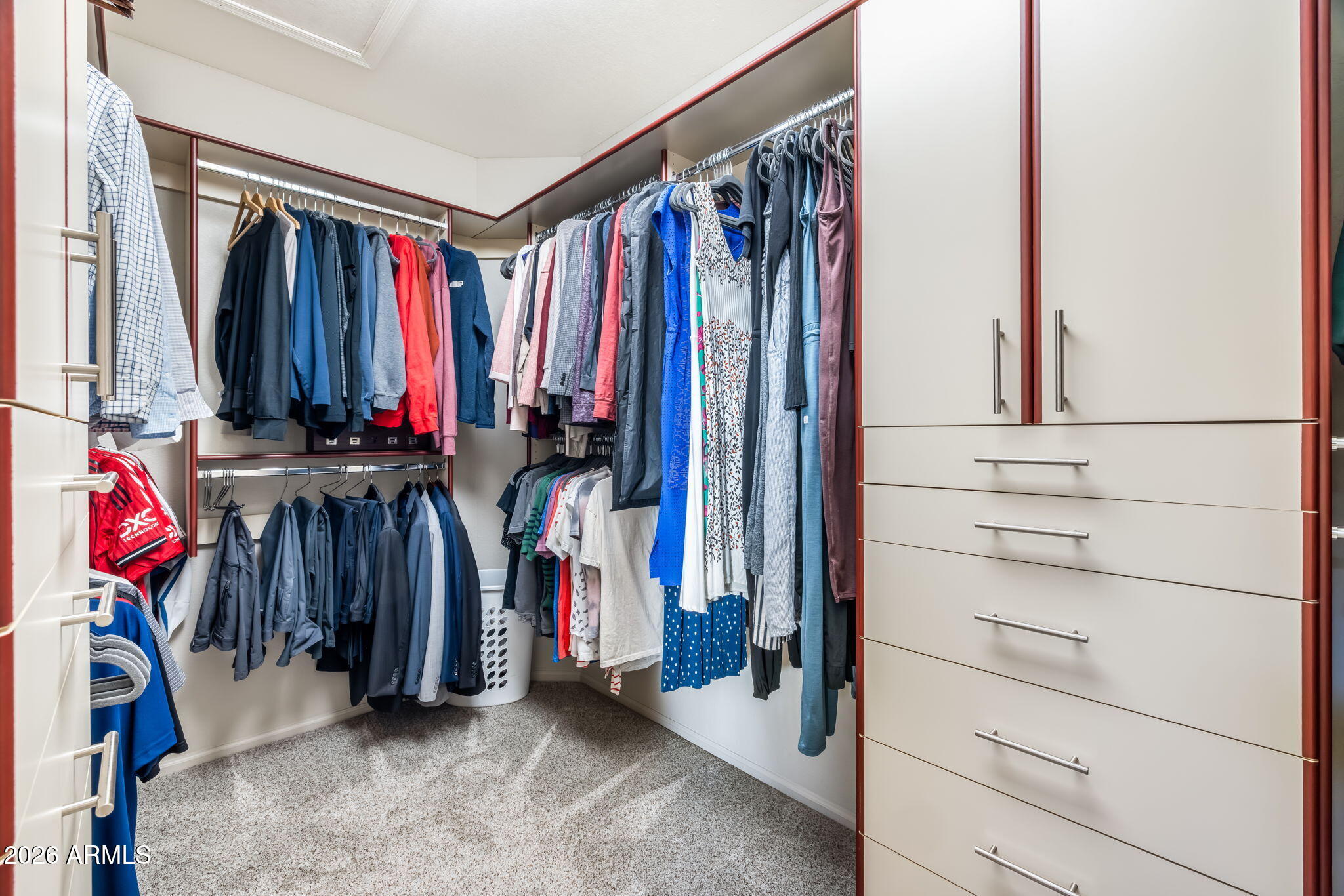 5253 E PARADISE Lane