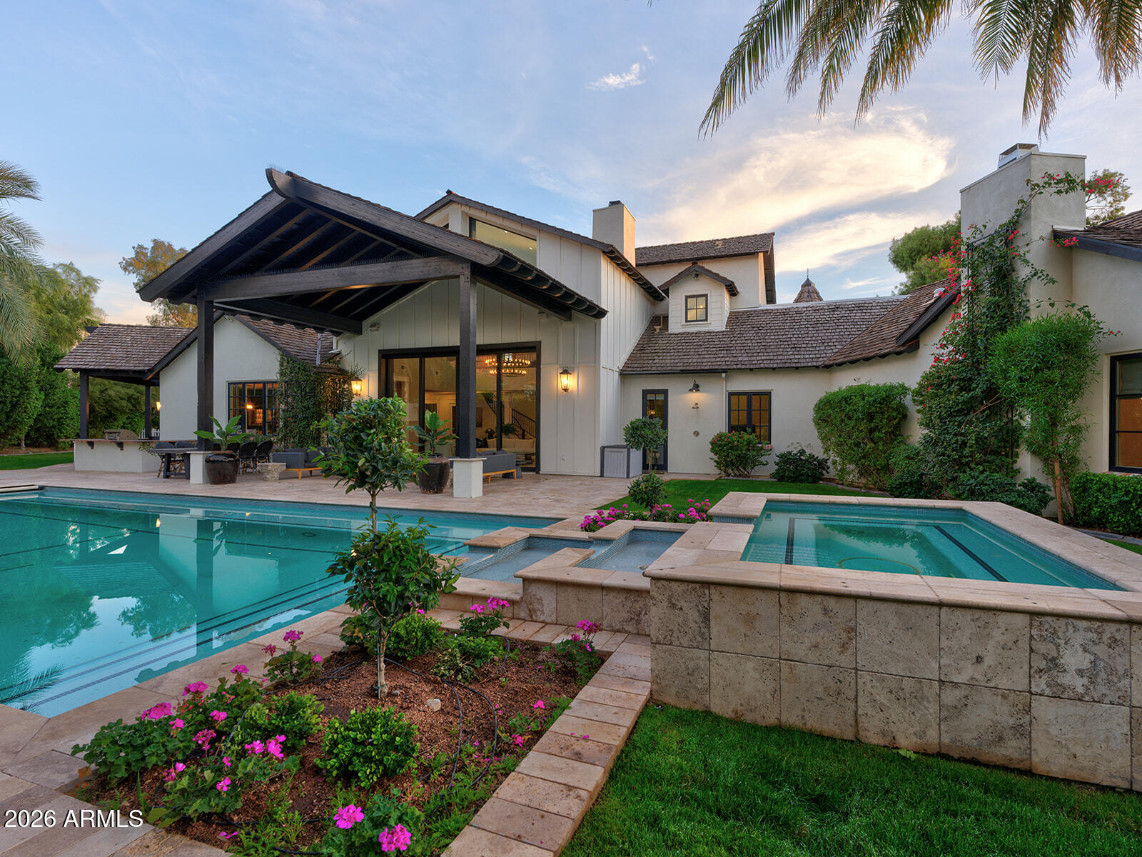 4732 N DROMEDARY Road