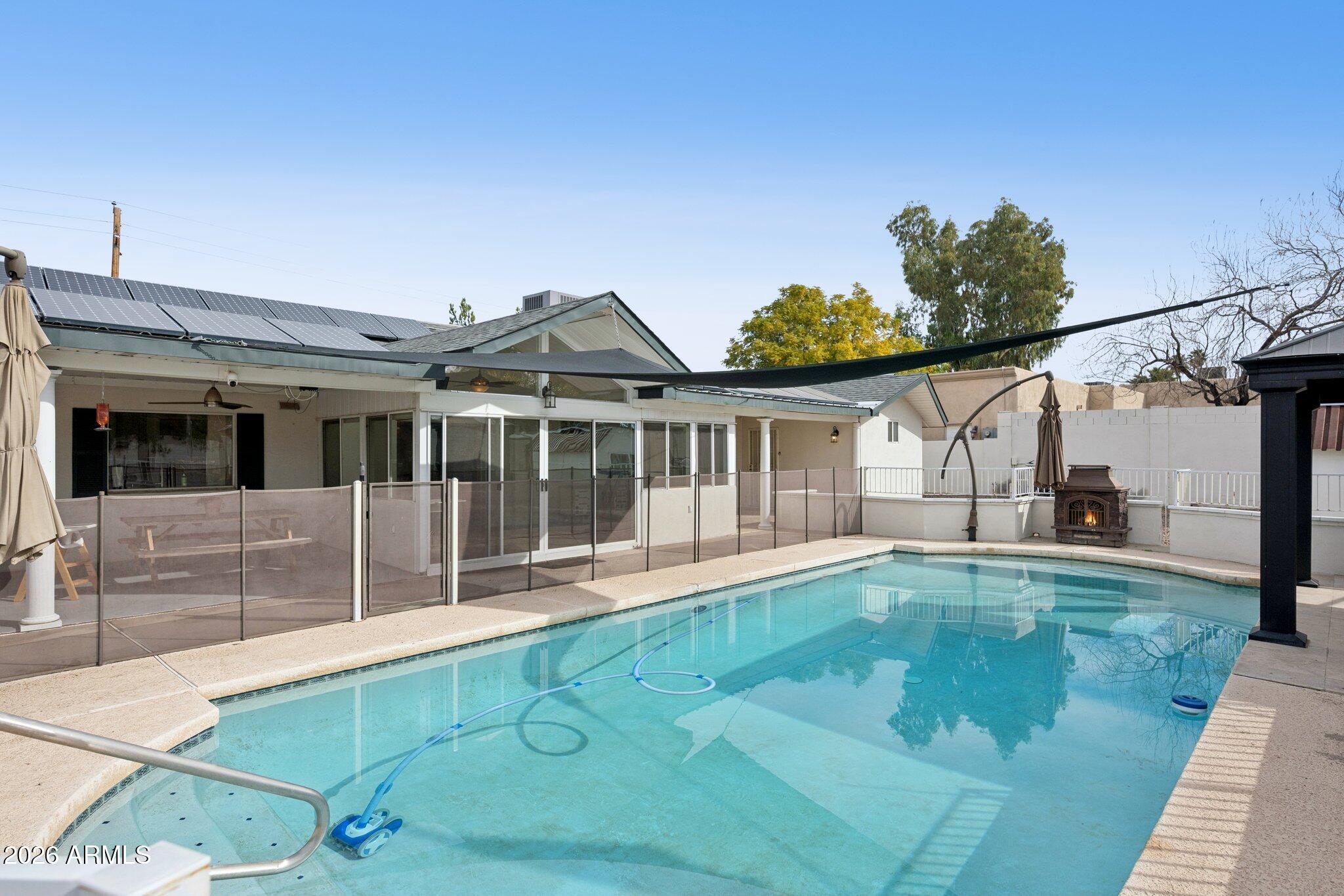 6001 E THUNDERBIRD Road