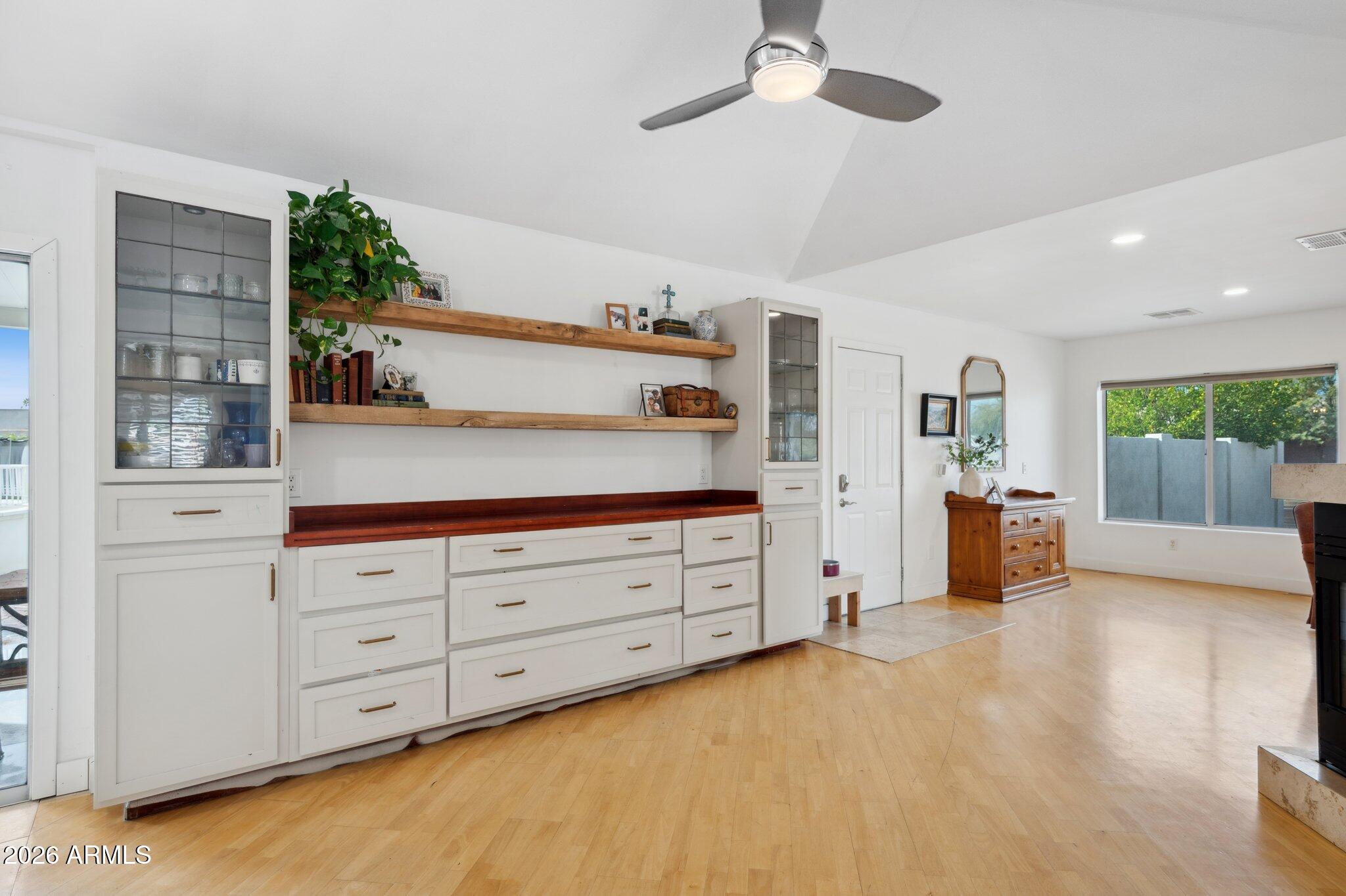 6001 E THUNDERBIRD Road