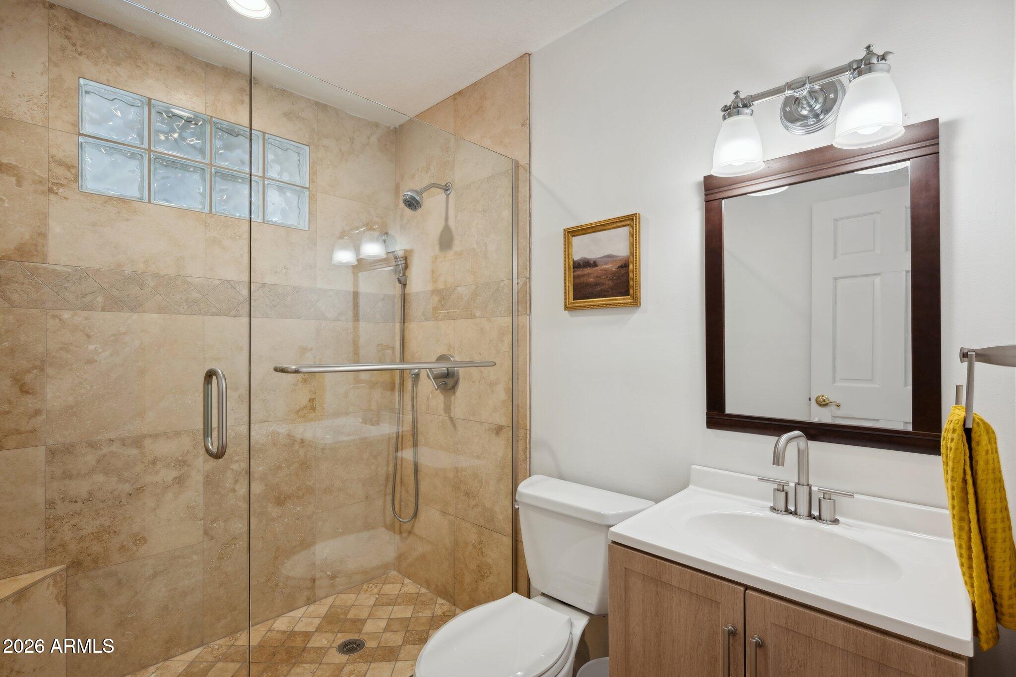 6001 E THUNDERBIRD Road