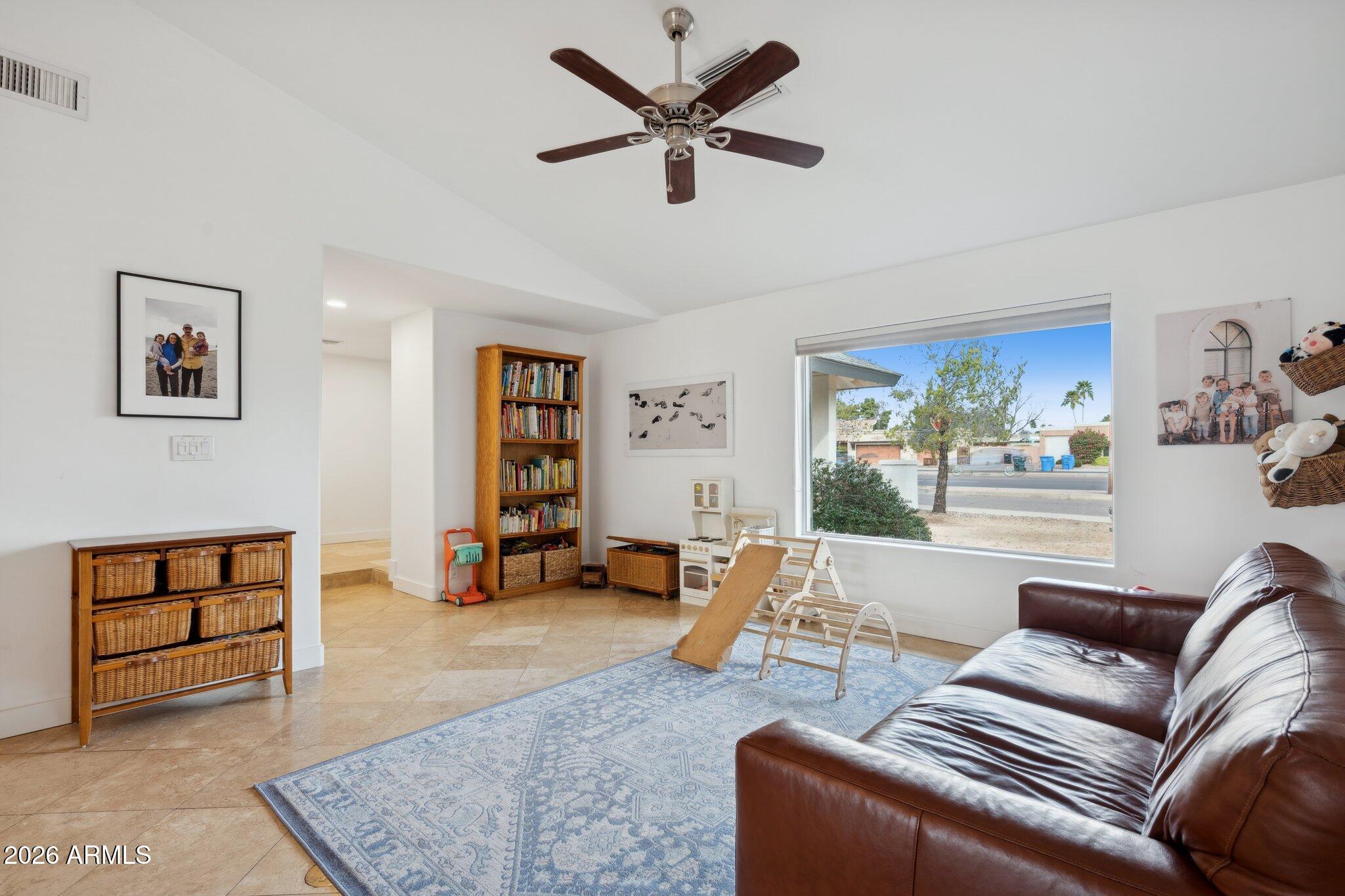 6001 E THUNDERBIRD Road