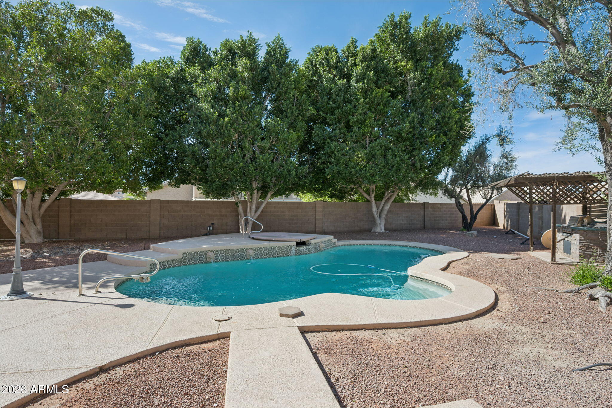 4421 E ROCKY SLOPE Drive