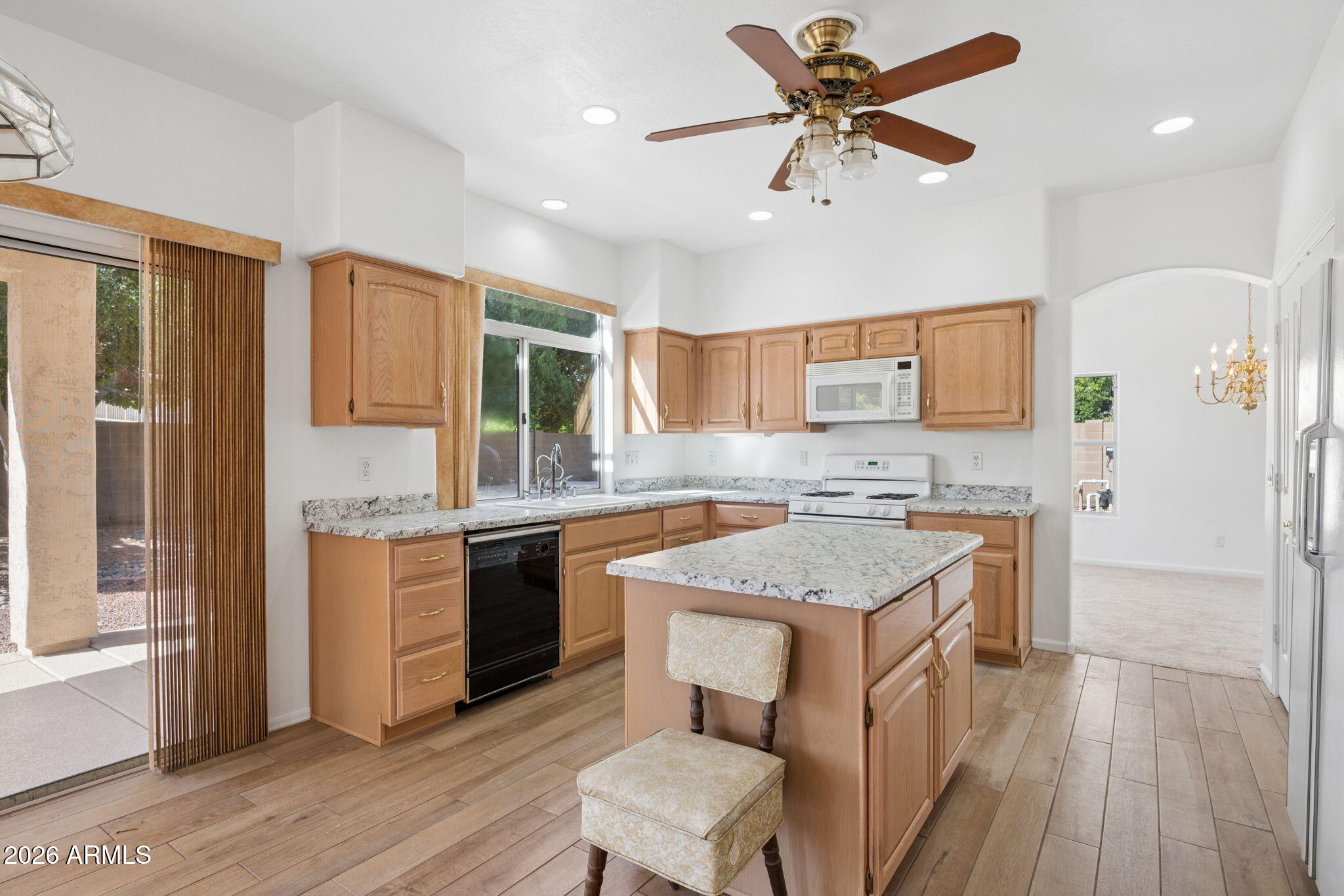 4421 E ROCKY SLOPE Drive