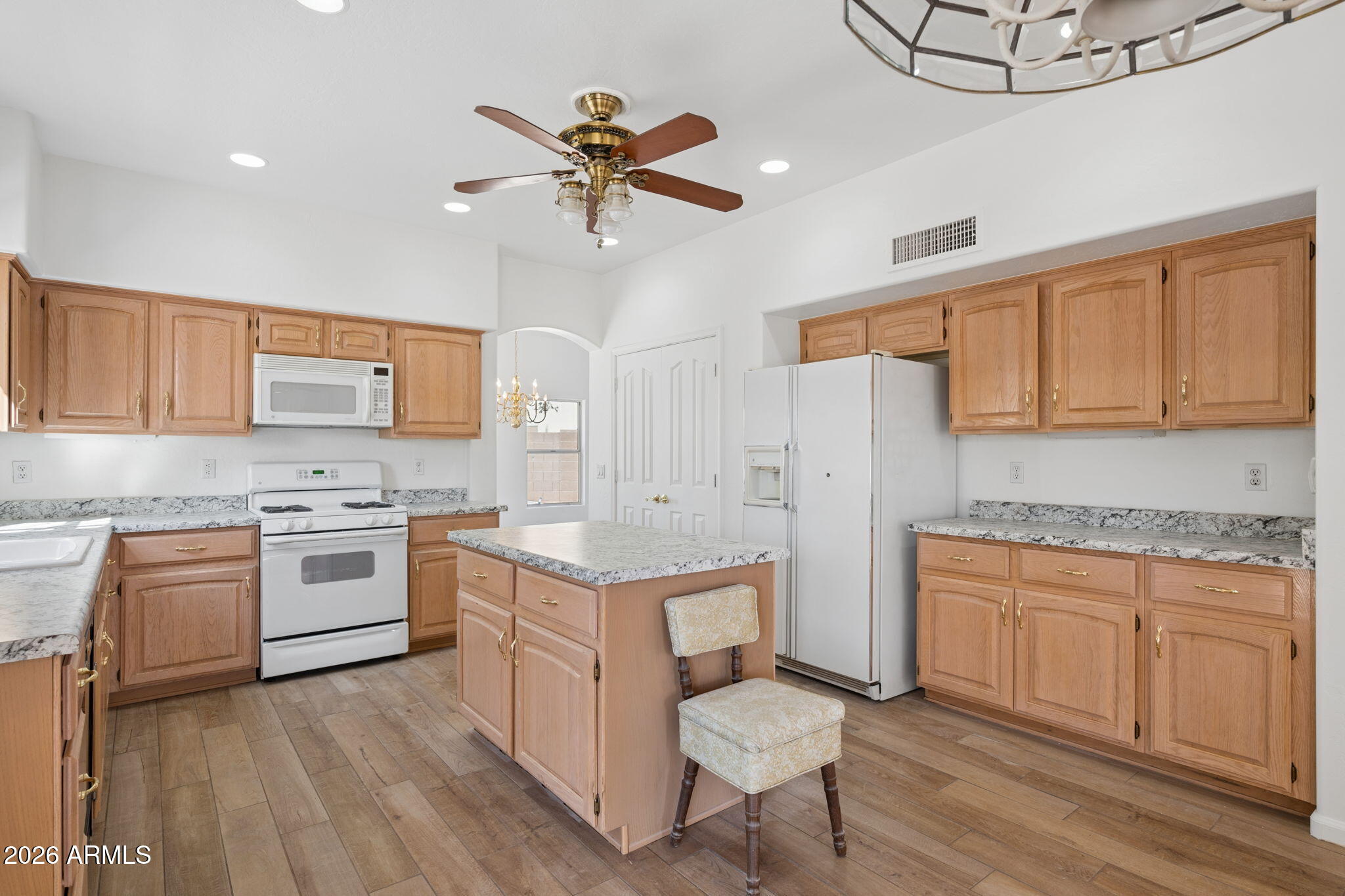 4421 E ROCKY SLOPE Drive