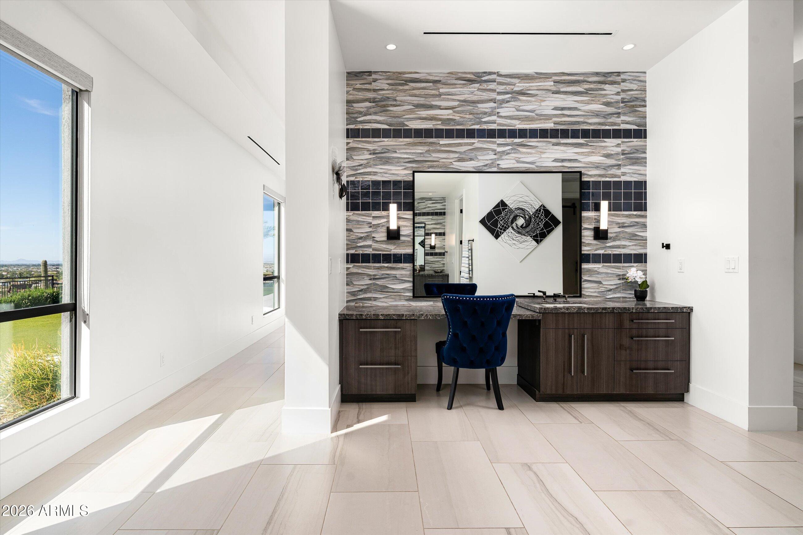 5601 W Thunder Cloud Drive